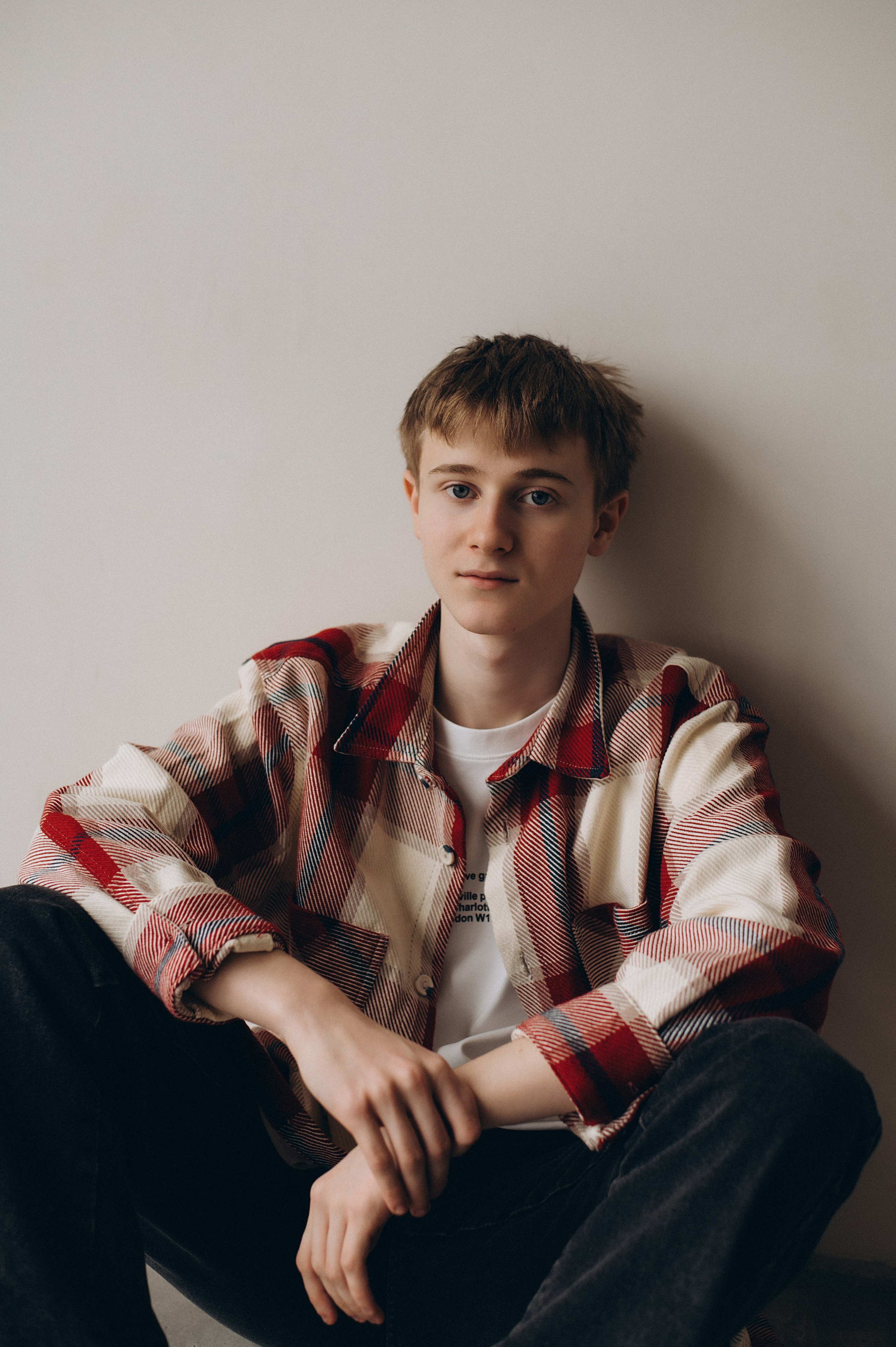 Фотосесія мама і син, сімейна фотосесія Тернопіль, зйомка мами з сином, сімейний фотограф Тернопіль, зйомка з домашнім улюбленцем. Сімейний, дитячий та індивідуальний фотограф в м. Тернопіль, м. Львів