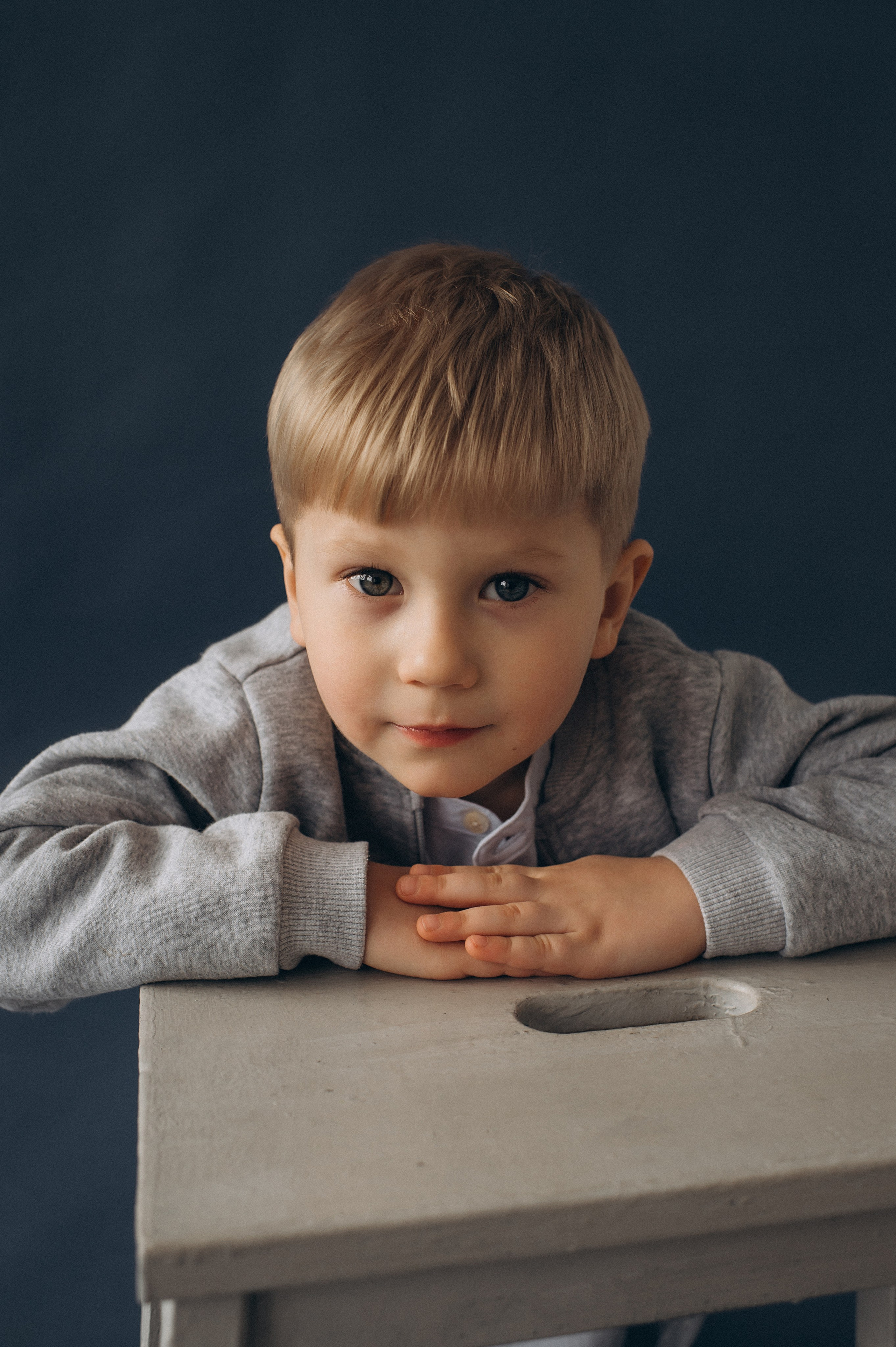 Перший тортик малюка Тернопіль, зйомка дня народження, сімейний фотограф Тернопіль, cakesmash, сімейна фотосесія у студії Тернопіль. Сімейний, дитячий та індивідуальний фотограф в м. Тернопіль, м. Львів