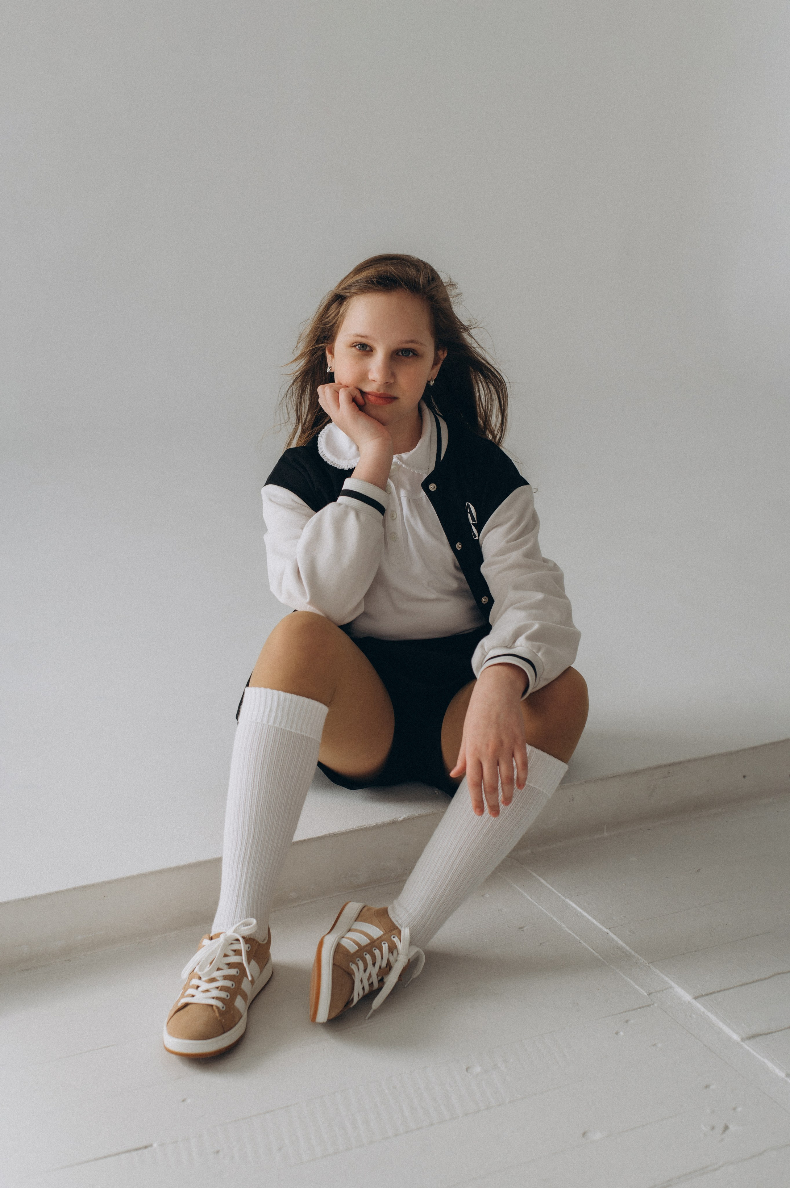 Шкільна фотосесія на віньєтки Тернопіль, шкільні альбоми, фотосесія випускників Тернопіль, випускний альбом, фотограф випускний Тернопіль. Сімейний, дитячий та індивідуальний фотограф в м. Тернопіль, м. Львів