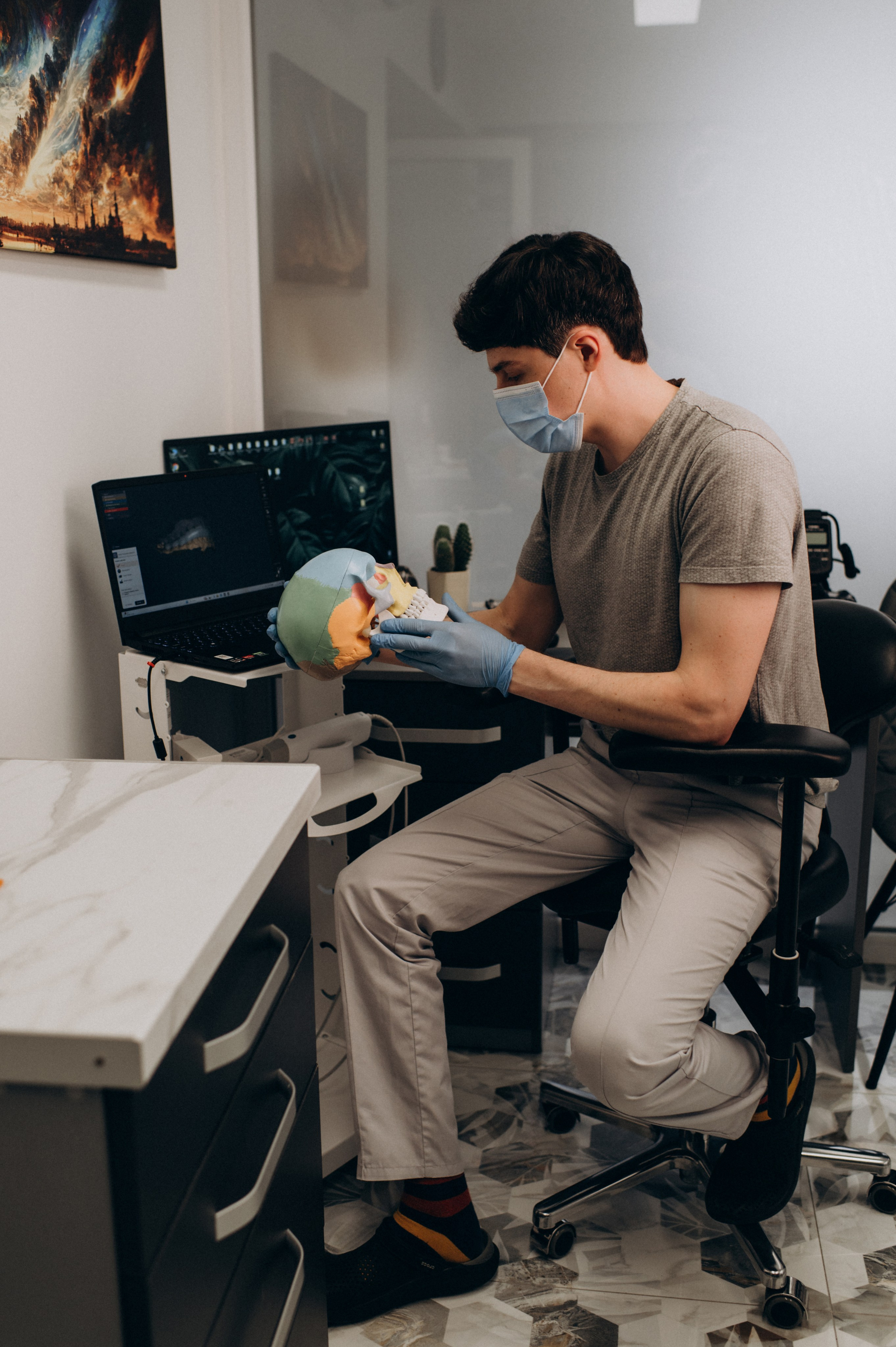 Фотосесія стоматології, зйомка стоматологічної клініки, контент для стоматолога. Сімейний, дитячий та індивідуальний фотограф в м. Тернопіль, м. Львів