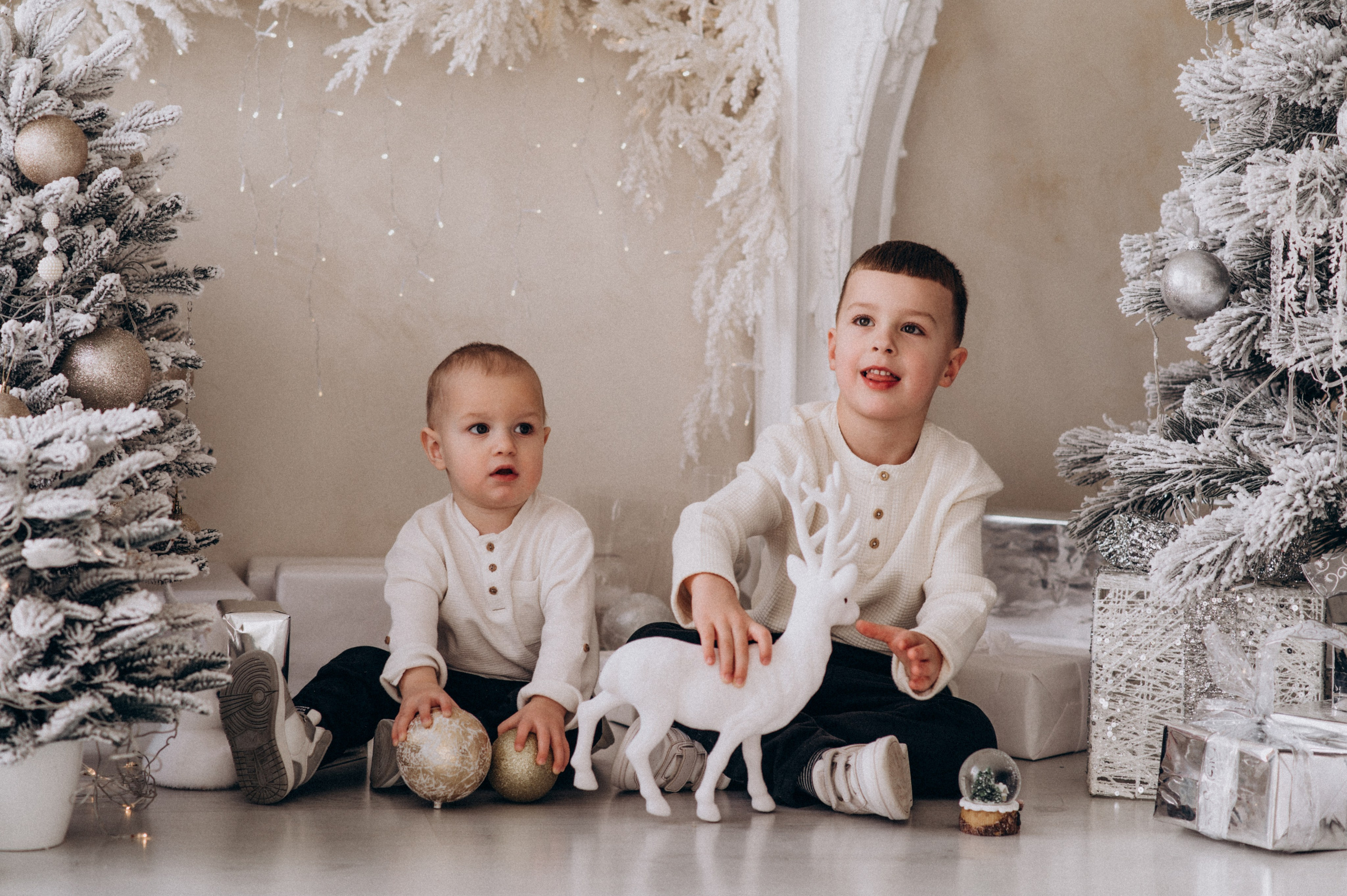 Новорічна фотосесія у студії, фотосесія Львів, сімейна фотосесія Тернопіль. Сімейний, дитячий та індивідуальний фотограф в м. Тернопіль, м. Львів