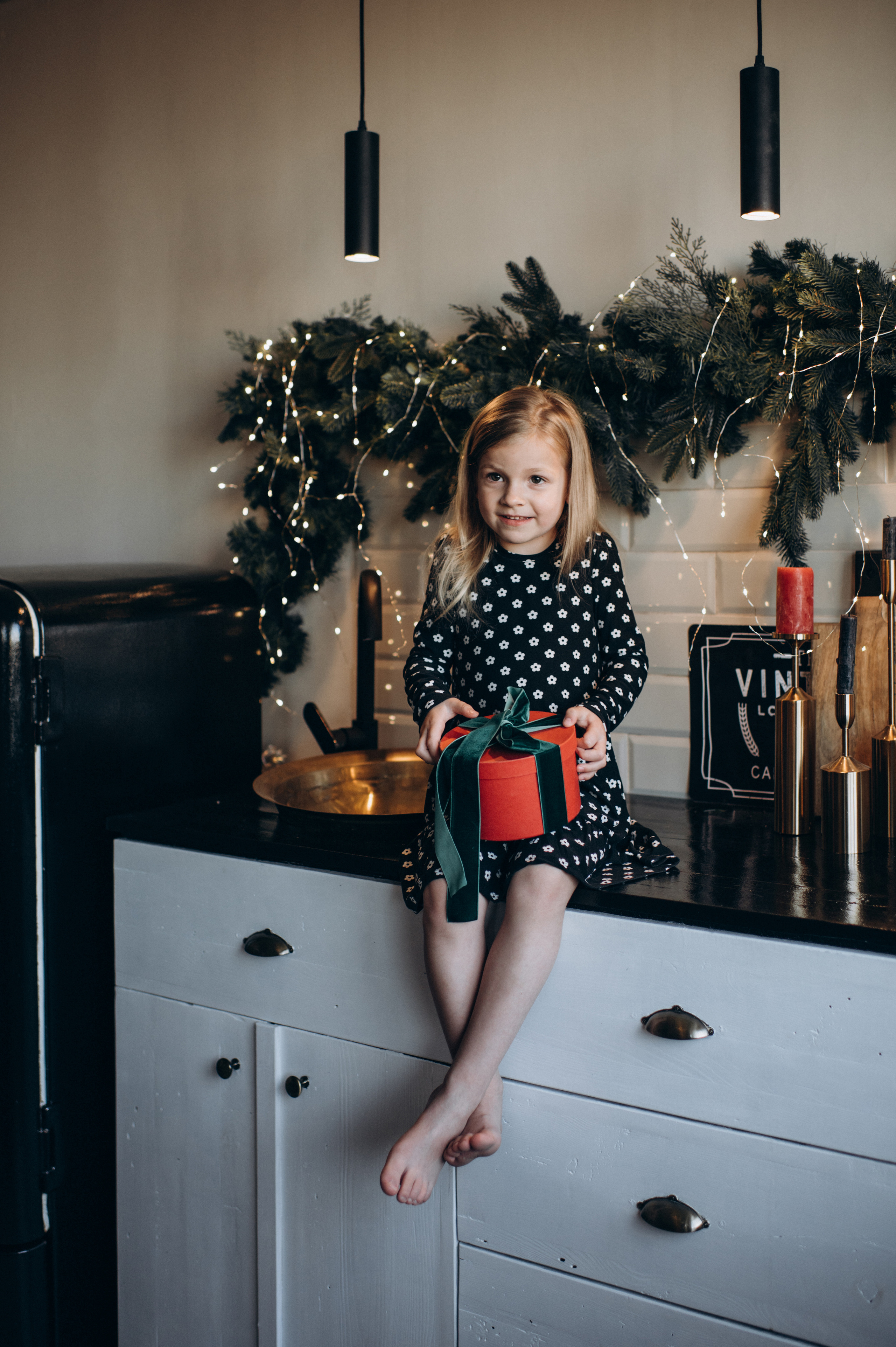 Новорічна фотосесія у студії. Сімейний, дитячий та індивідуальний фотограф в м. Тернопіль, м. Львів