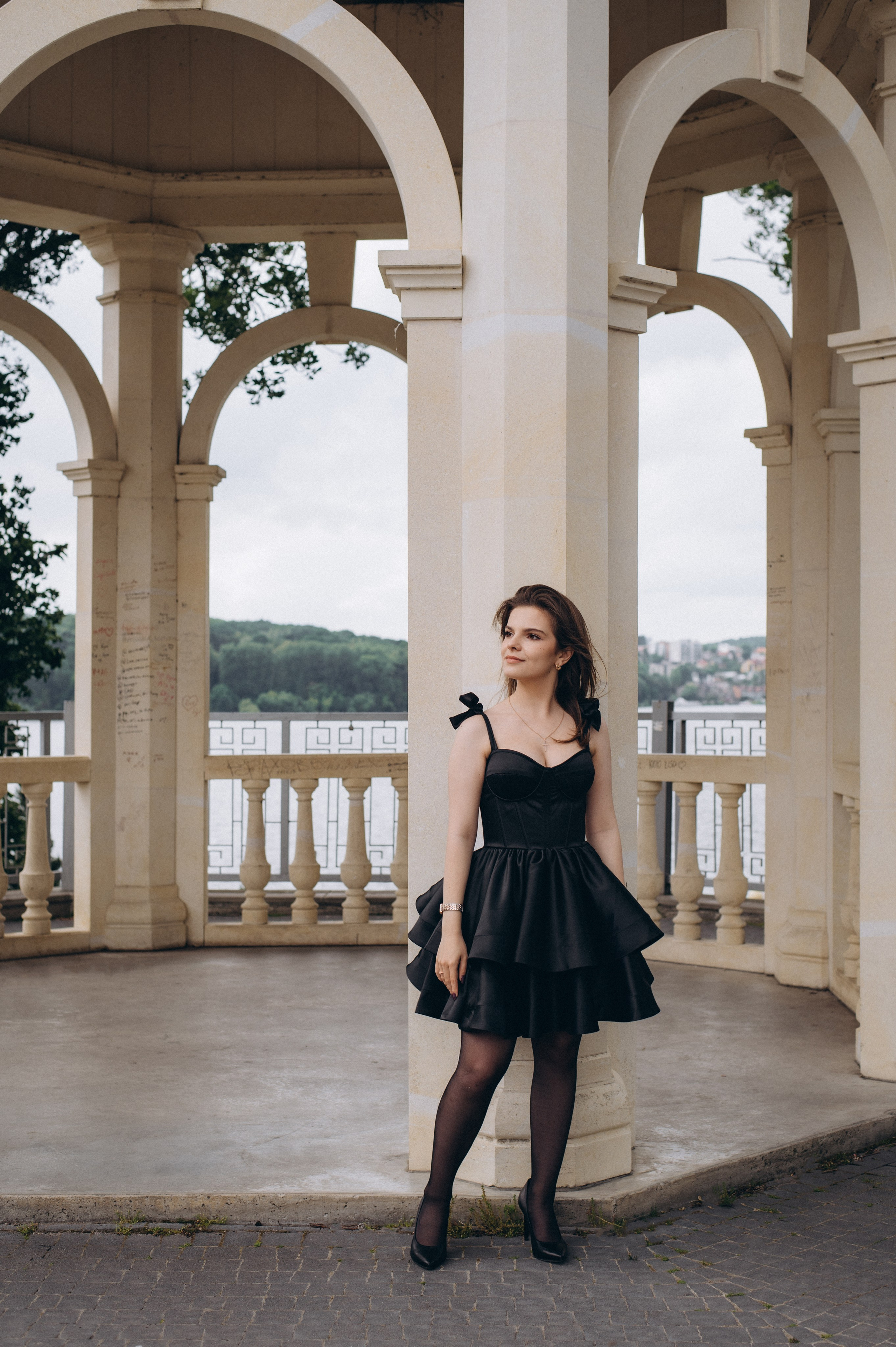 Випускники 2025, фотосесія випускного Тернопіль, фотосесія випускників Тернопіль, зйомка випускного, фотосесія випускного. Сімейний, дитячий та індивідуальний фотограф в м. Тернопіль, м. Львів