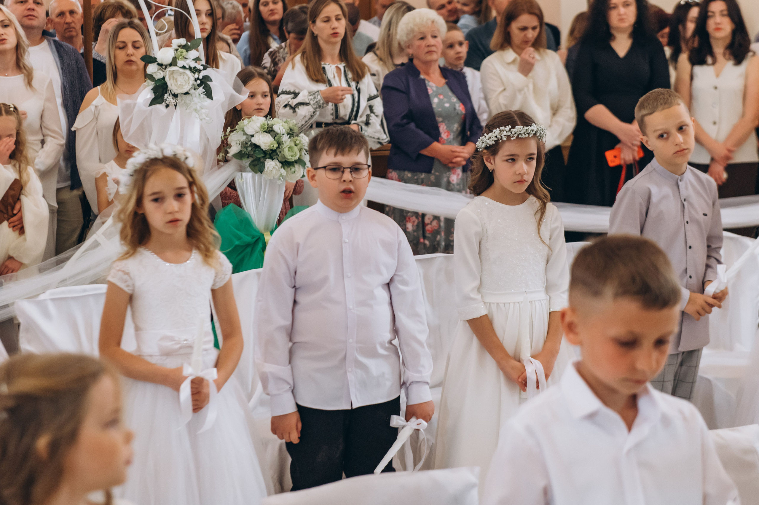 Фотосесія Причастя Тернопіль, зйомка Причастя, фотограф на Причастя Тернопіль, Причастя Львів, церква Петра і Павла. Сімейний, дитячий та індивідуальний фотограф в м. Тернопіль, м. Львів