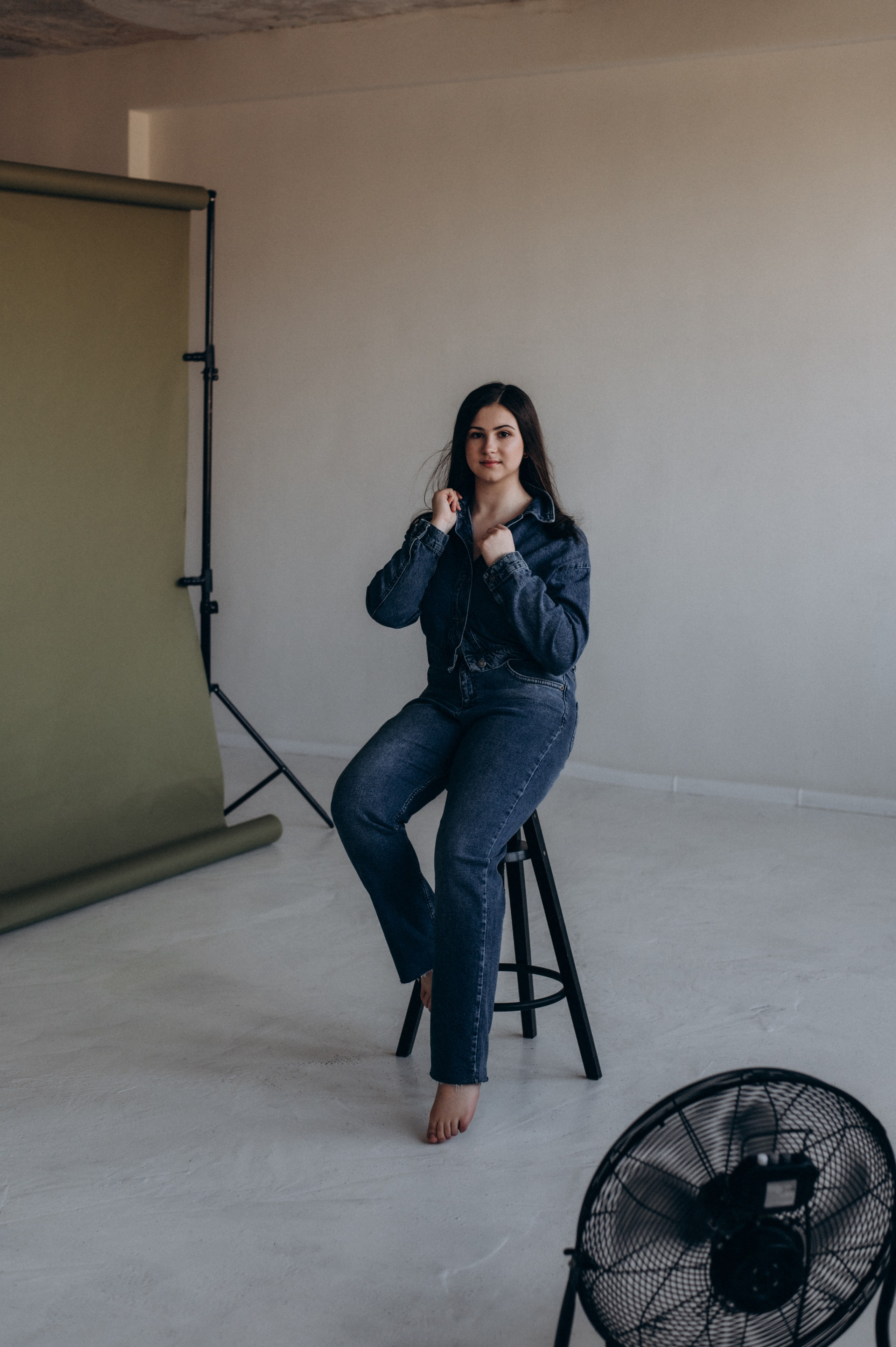 Індивідуальна фотосесія у студії, зйомка з домашнім улюбленцем. Сімейний, дитячий та індивідуальний фотограф в м. Тернопіль, м. Львів