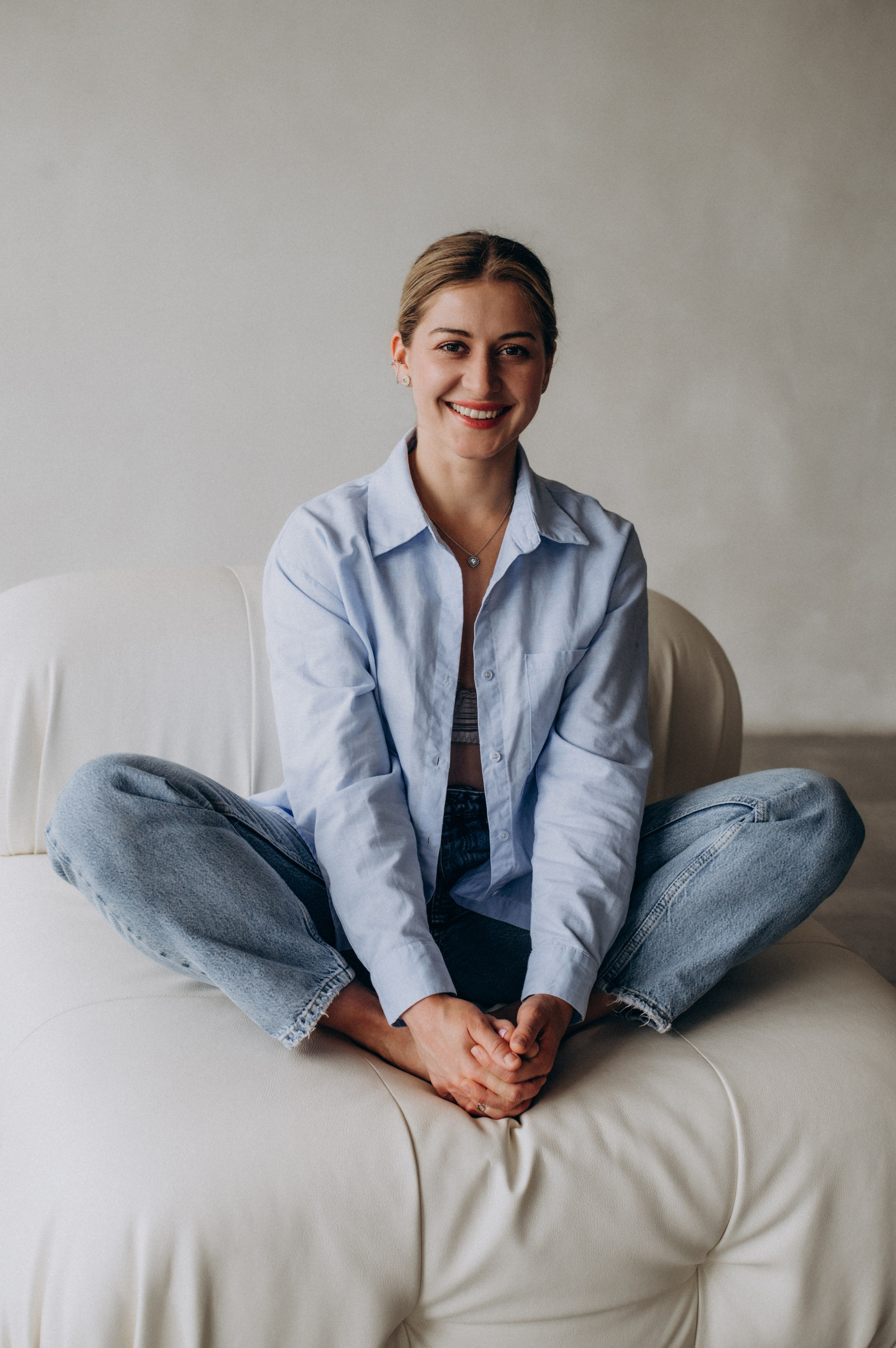 Індивідуальна фотосесія у студії Тернопіль, індивідуальна зйомка Львів. Сімейний, дитячий та індивідуальний фотограф в м. Тернопіль, м. Львів