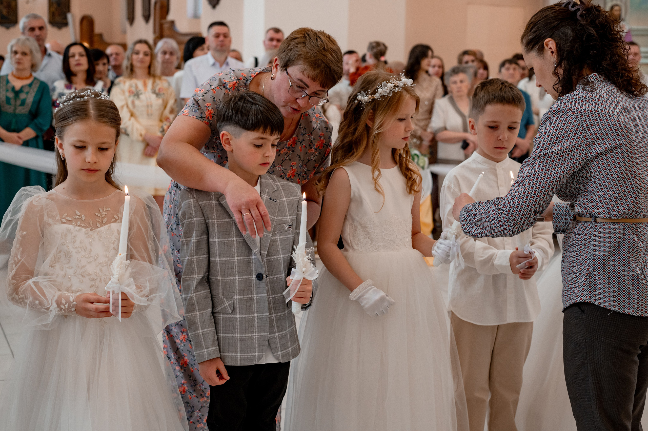 Фотосесія Першого Причастя Тернопіль, зйомка Причастя Тернопіль, Таїнство Першого Причастя Тернопіль, Катедра Причастя Тернопіль. Сімейний, дитячий та індивідуальний фотограф в м. Тернопіль, м. Львів
