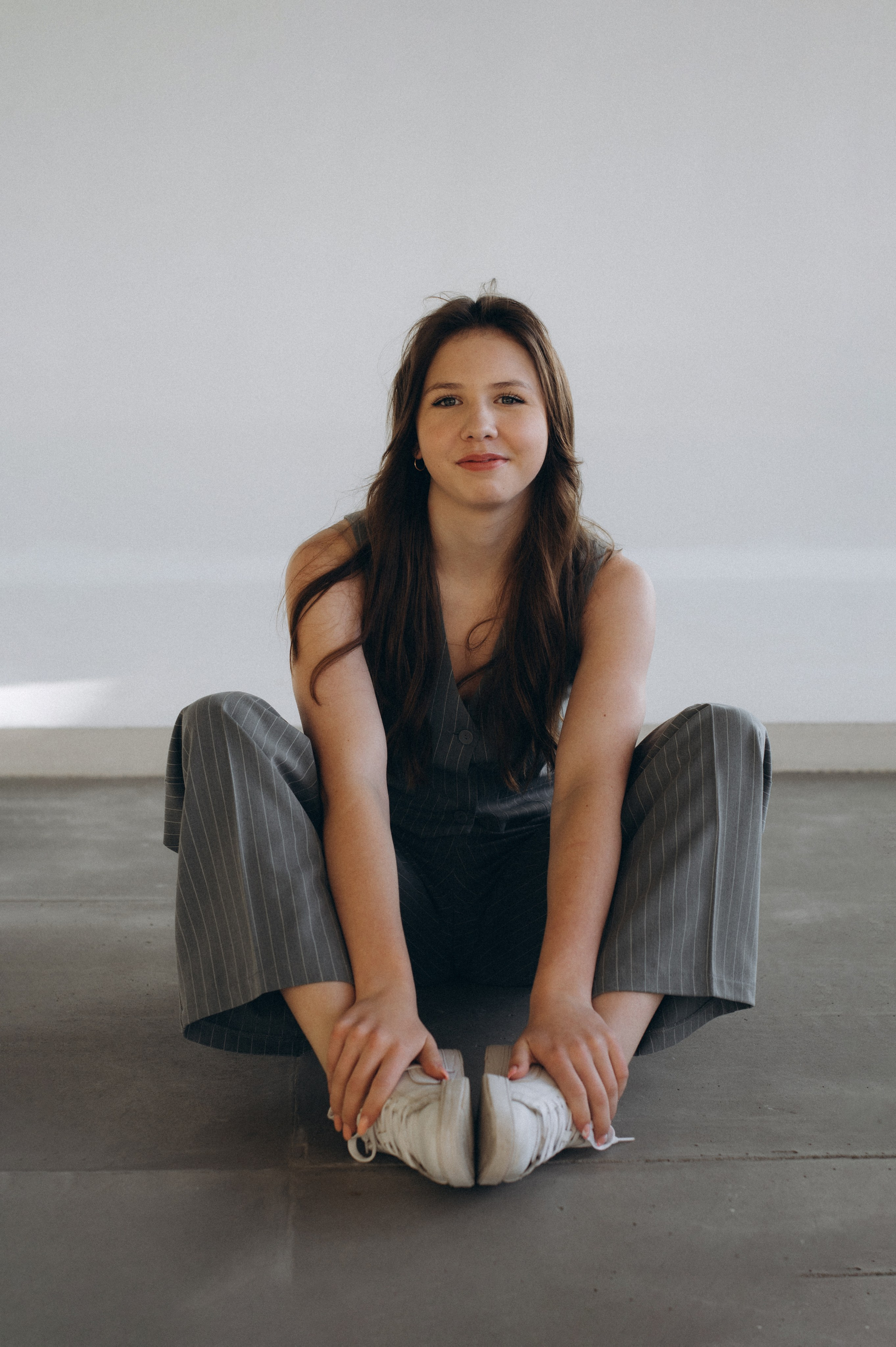 Фотосесія випускників, фотосесія на віньєтки Тернопіль, випускники Тернопіль, випуск 2025. Сімейний, дитячий та індивідуальний фотограф в м. Тернопіль, м. Львів