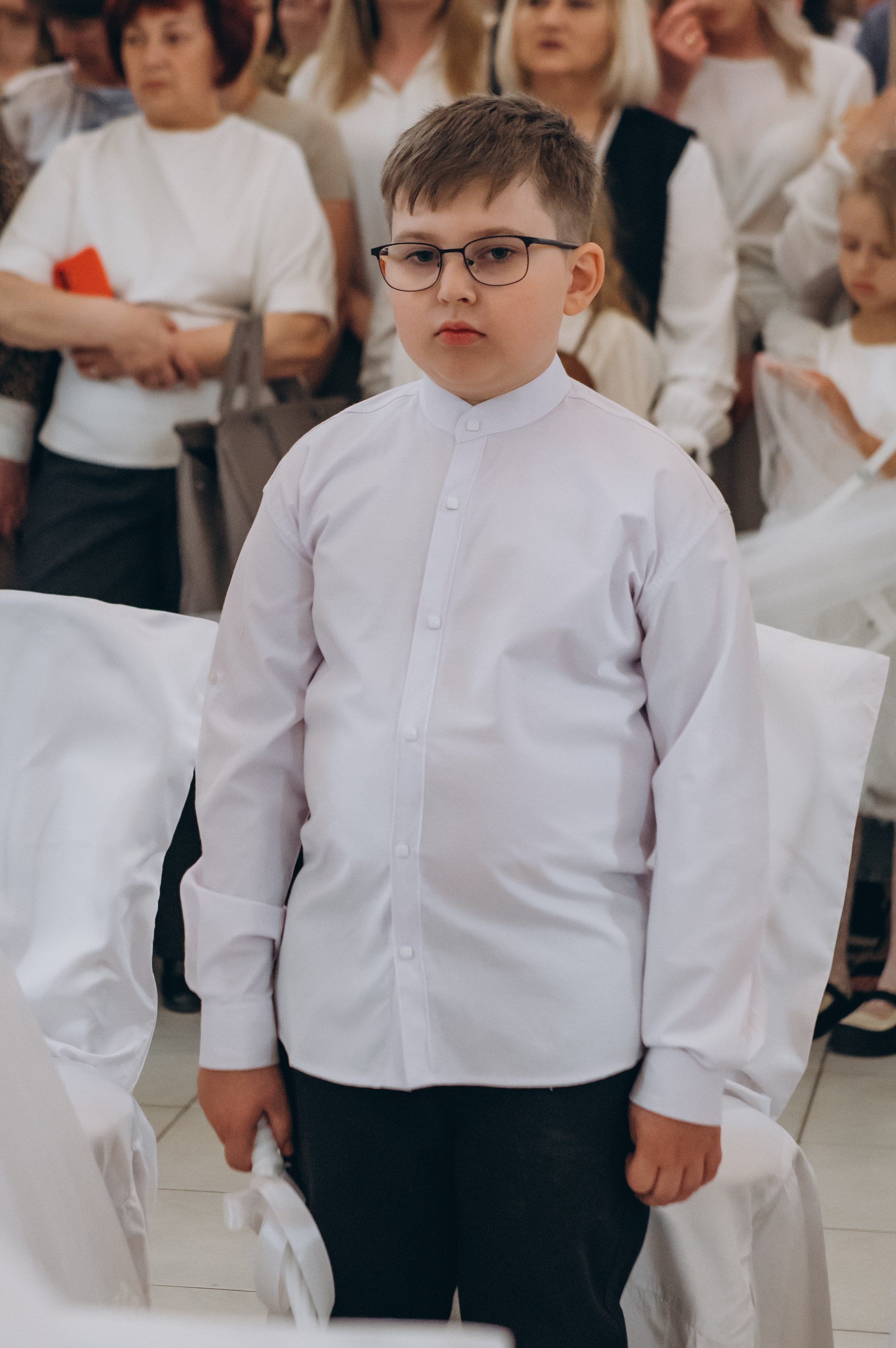 Фотосесія Причастя Тернопіль, зйомка Причастя, фотограф на Причастя Тернопіль, Причастя Львів, церква Петра і Павла. Сімейний, дитячий та індивідуальний фотограф в м. Тернопіль, м. Львів