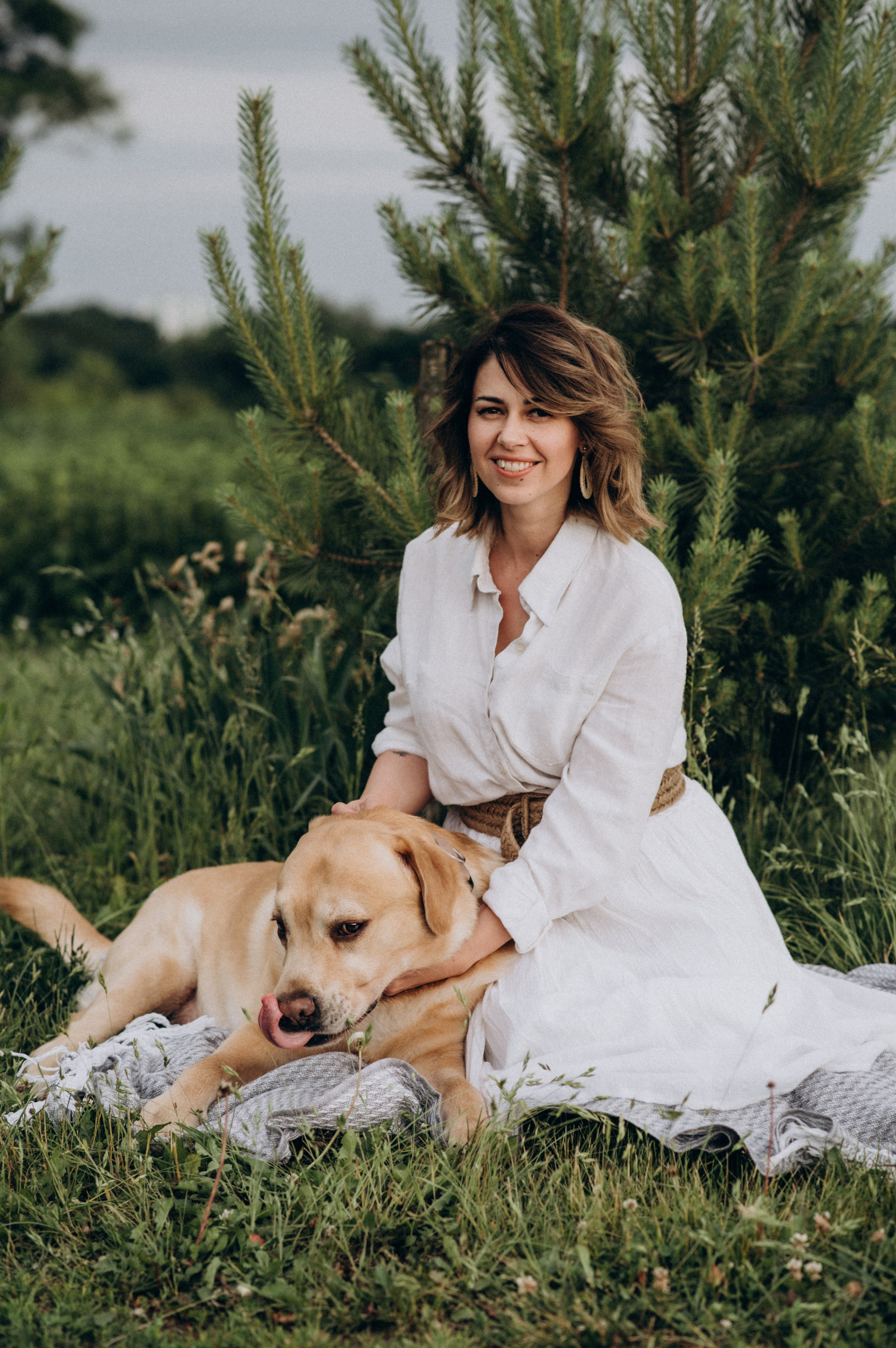 Сімейна фотосесія на природі, зйомка з собакою, фотосесія лавсторі Тернопіль. Сімейний, дитячий та індивідуальний фотограф в м. Тернопіль, м. Львів