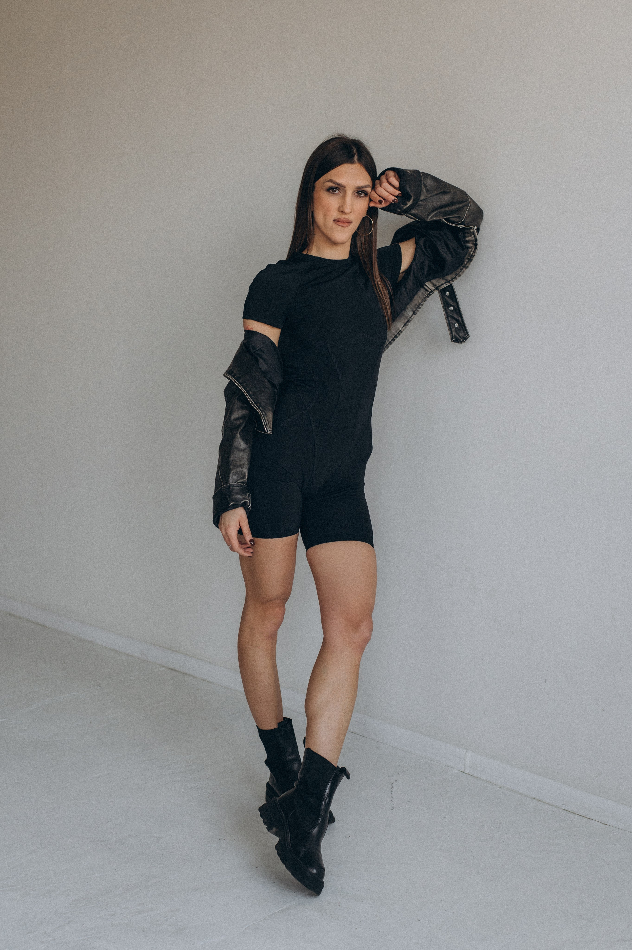 Індивідуальна фотосесія Тернопіль, студійна зйомка Львів, портретний фотограф Тернопіль. Сімейний, дитячий та індивідуальний фотограф в м. Тернопіль, м. Львів