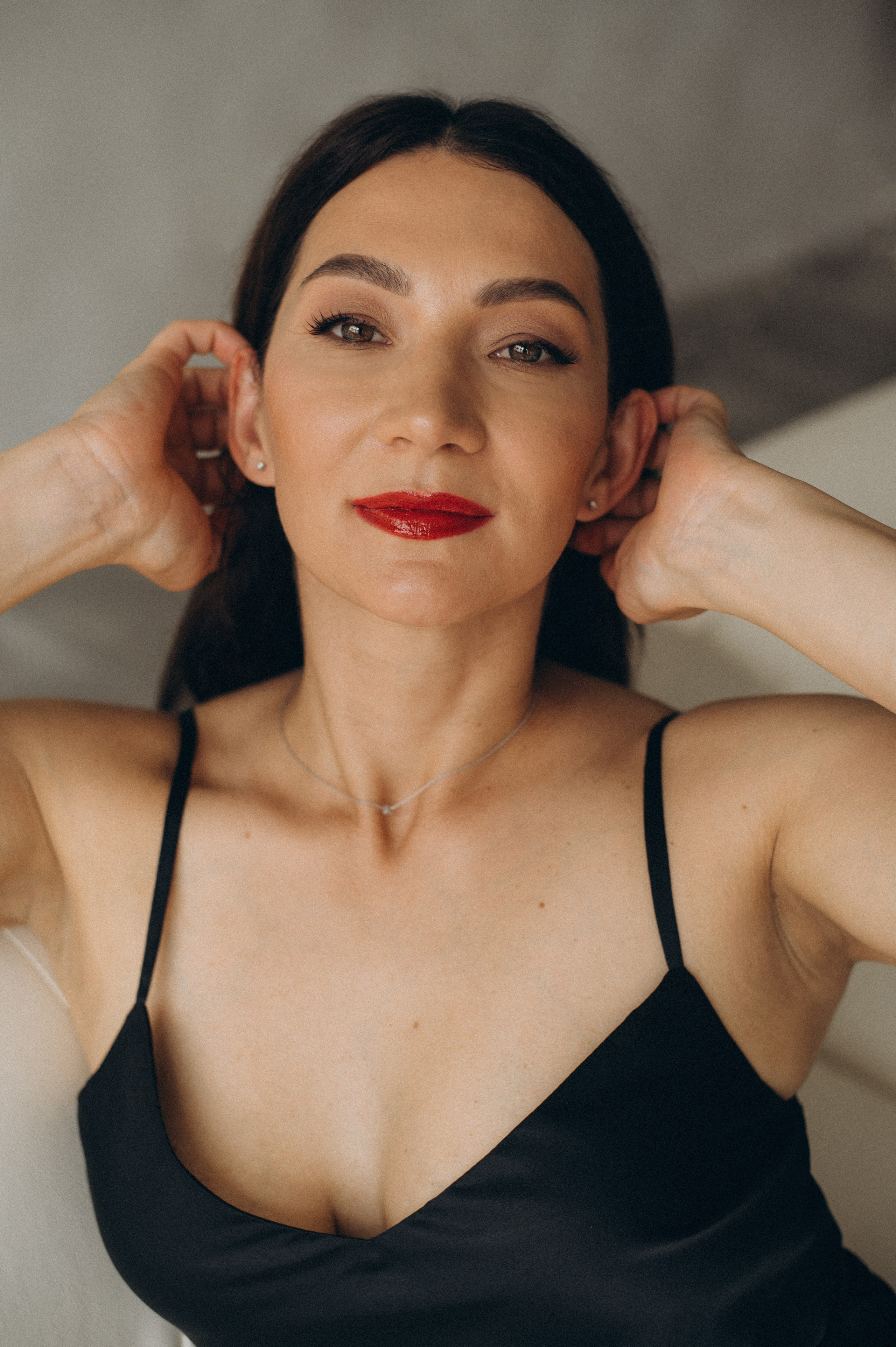 Індивідуальна фотосесія до дня народження у студії Тернопіль, інидвідуальна зйомка, портретний фотограф. Сімейний, дитячий та індивідуальний фотограф в м. Тернопіль, м. Львів