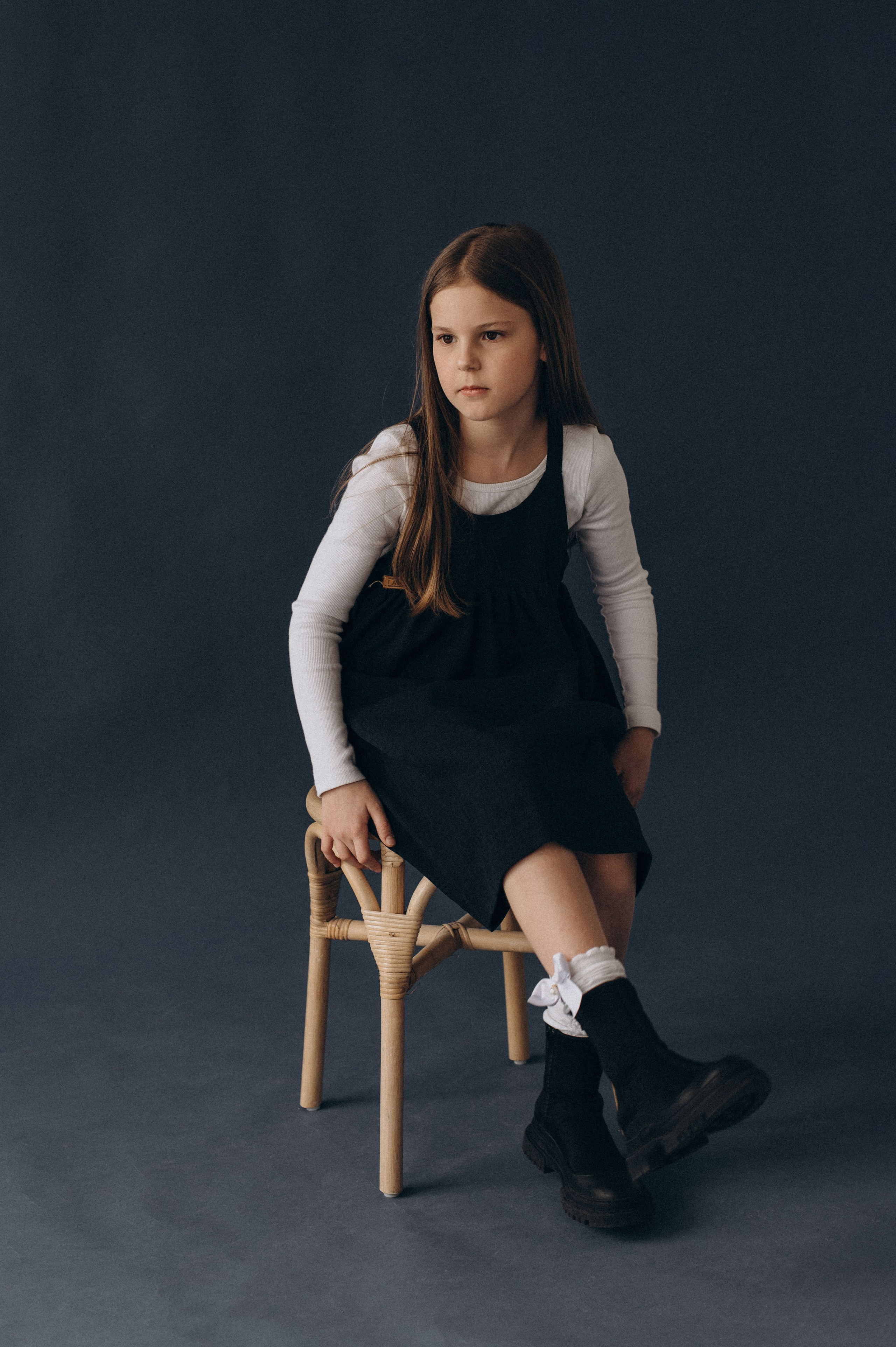 Шкільна фотосесія на віньєтки Тернопіль, шкільні альбоми, фотосесія випускників Тернопіль, випускний альбом, фотограф випускний Тернопіль. Сімейний, дитячий та індивідуальний фотограф в м. Тернопіль, м. Львів