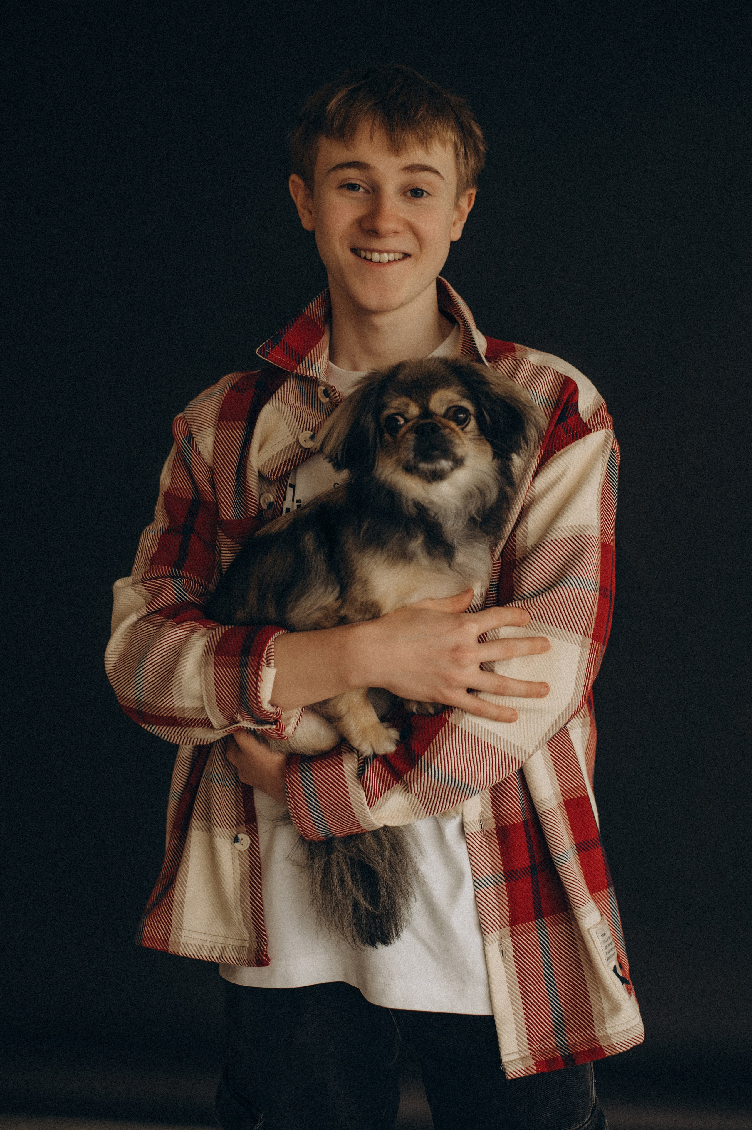 Фотосесія мама і син, сімейна фотосесія Тернопіль, зйомка мами з сином, сімейний фотограф Тернопіль, зйомка з домашнім улюбленцем. Сімейний, дитячий та індивідуальний фотограф в м. Тернопіль, м. Львів