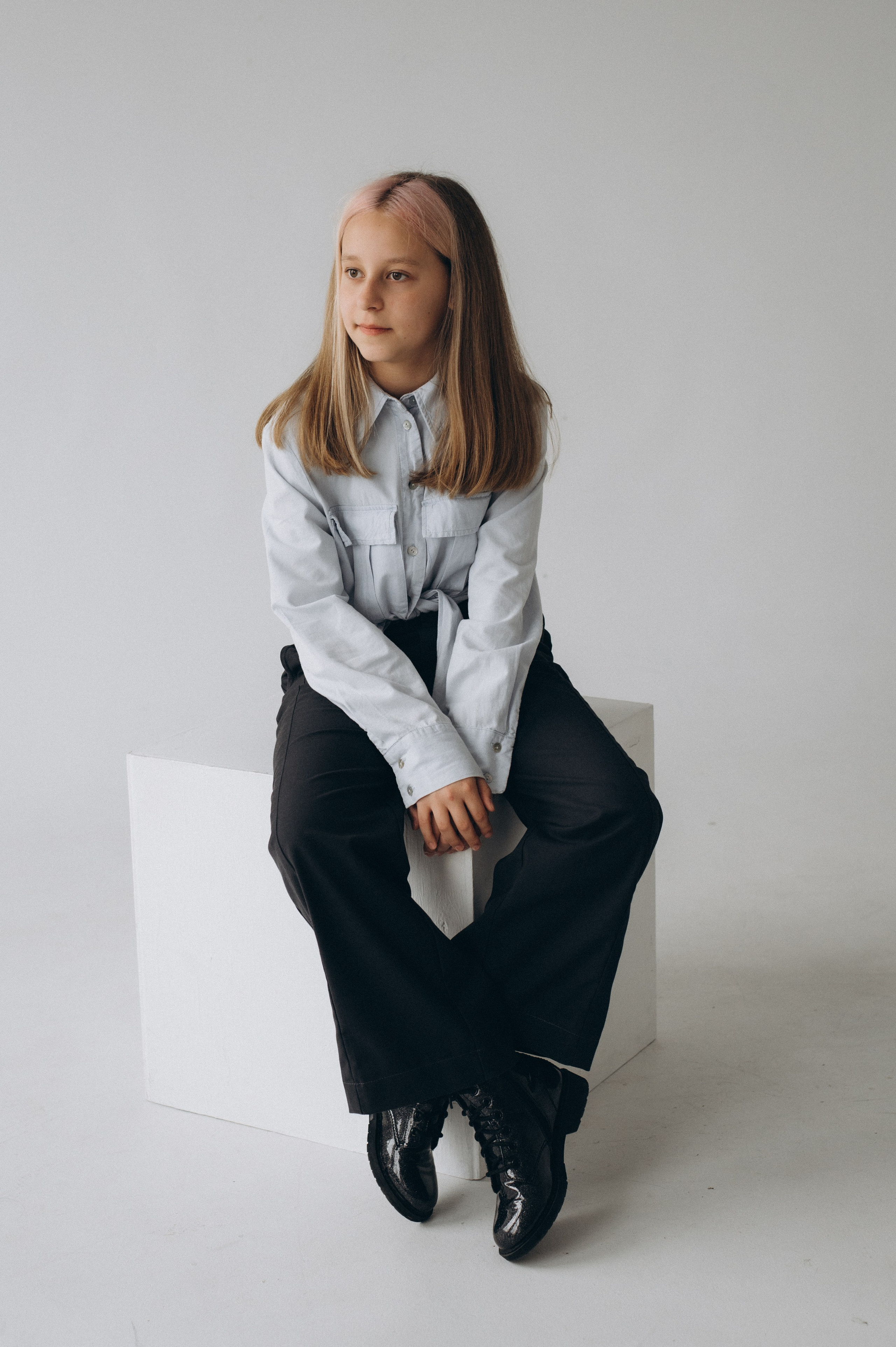 Шкільна фотосесія на віньєтки Тернопіль, фотосесія випускників Тернопіль, зйомка на віньєтки, шкільні фотоальбоми Тернопіль. Сімейний, дитячий та індивідуальний фотограф в м. Тернопіль, м. Львів