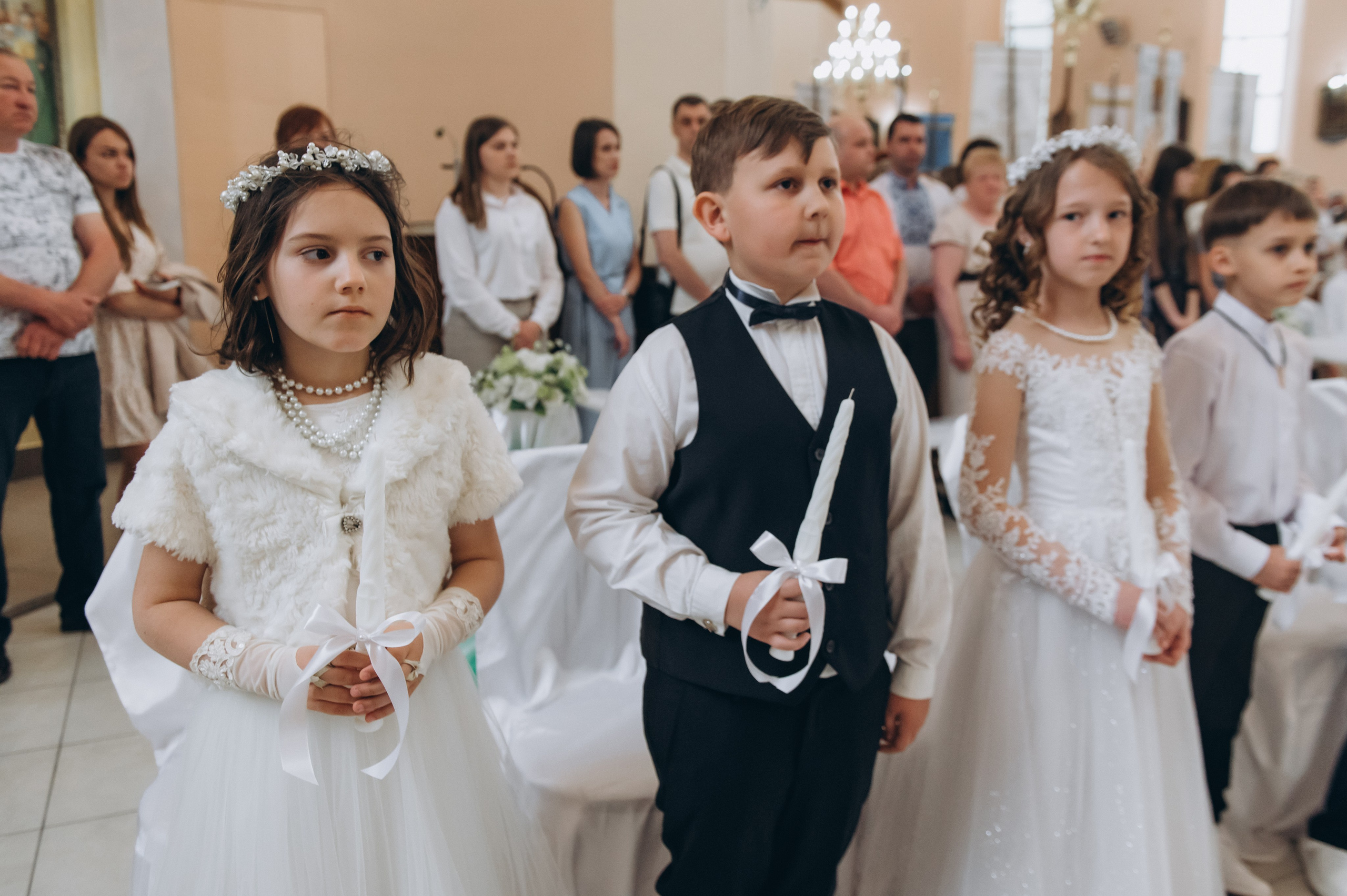 Фотосесія Причастя Тернопіль, зйомка Причастя, фотограф на Причастя Тернопіль, Причастя Львів, церква Петра і Павла. Сімейний, дитячий та індивідуальний фотограф в м. Тернопіль, м. Львів