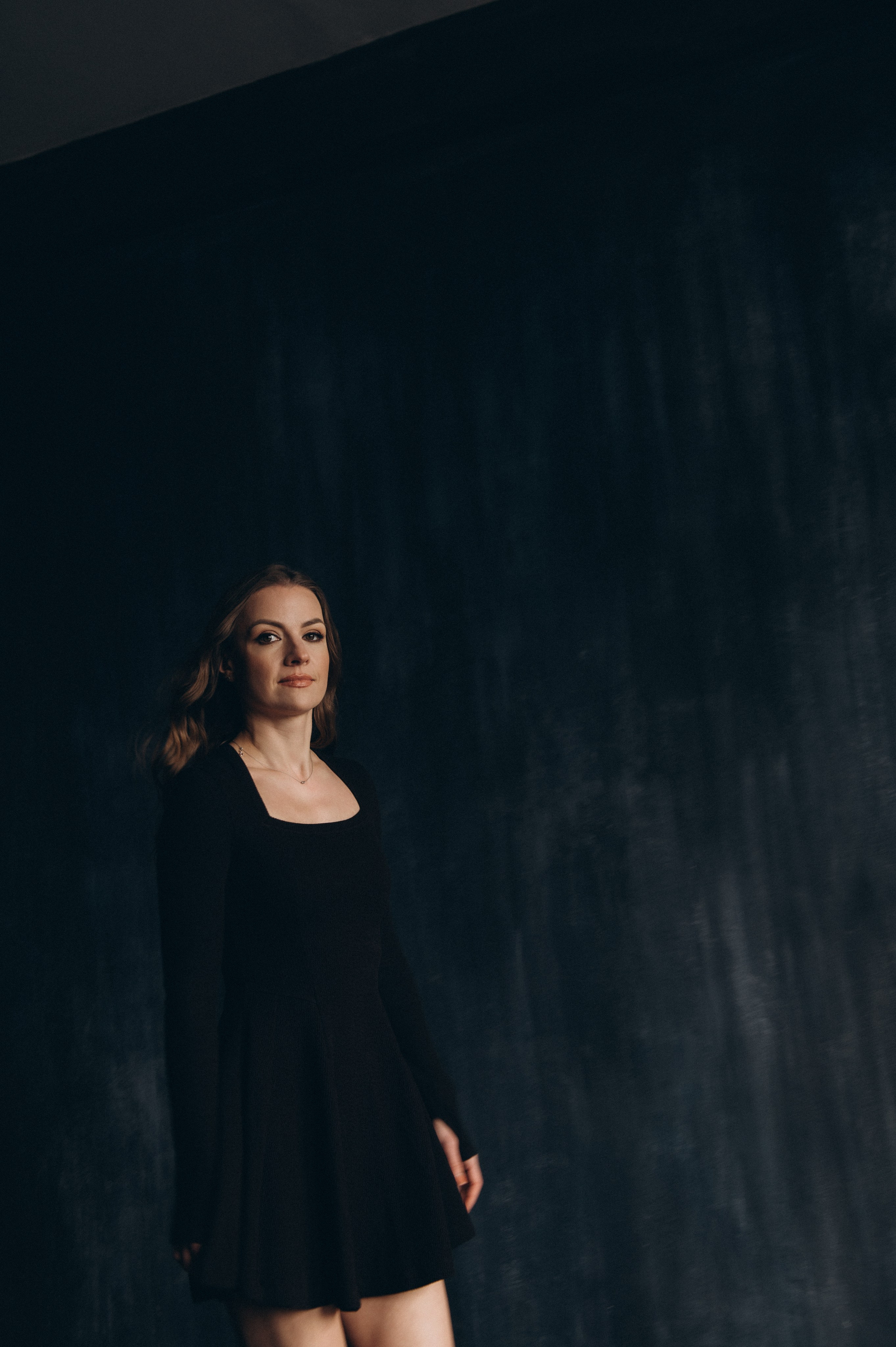 Портретна фотосесія дівчат, контент для лікаря, контент фотосесія Тернопіль, індивідуальна фотосесія Львів, портретний фотограф Тернопіль. Сімейний, дитячий та індивідуальний фотограф в м. Тернопіль, м. Львів