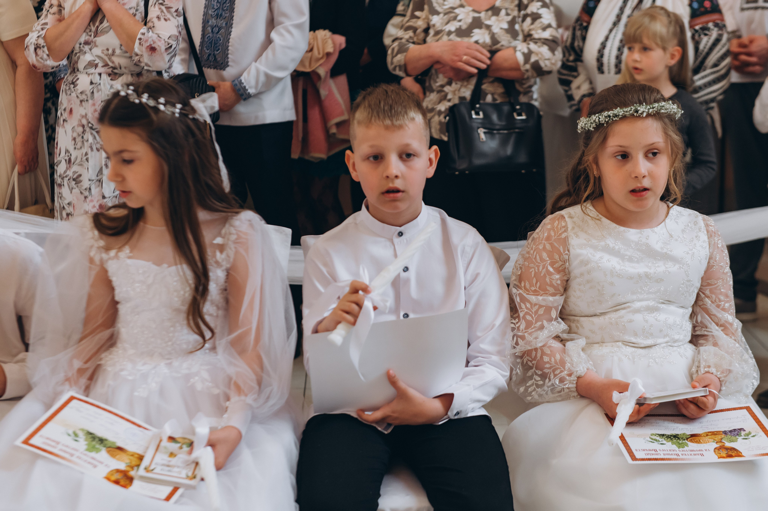Фотосесія Причастя Тернопіль, зйомка Причастя, фотограф на Причастя Тернопіль, Причастя Львів, церква Петра і Павла. Сімейний, дитячий та індивідуальний фотограф в м. Тернопіль, м. Львів
