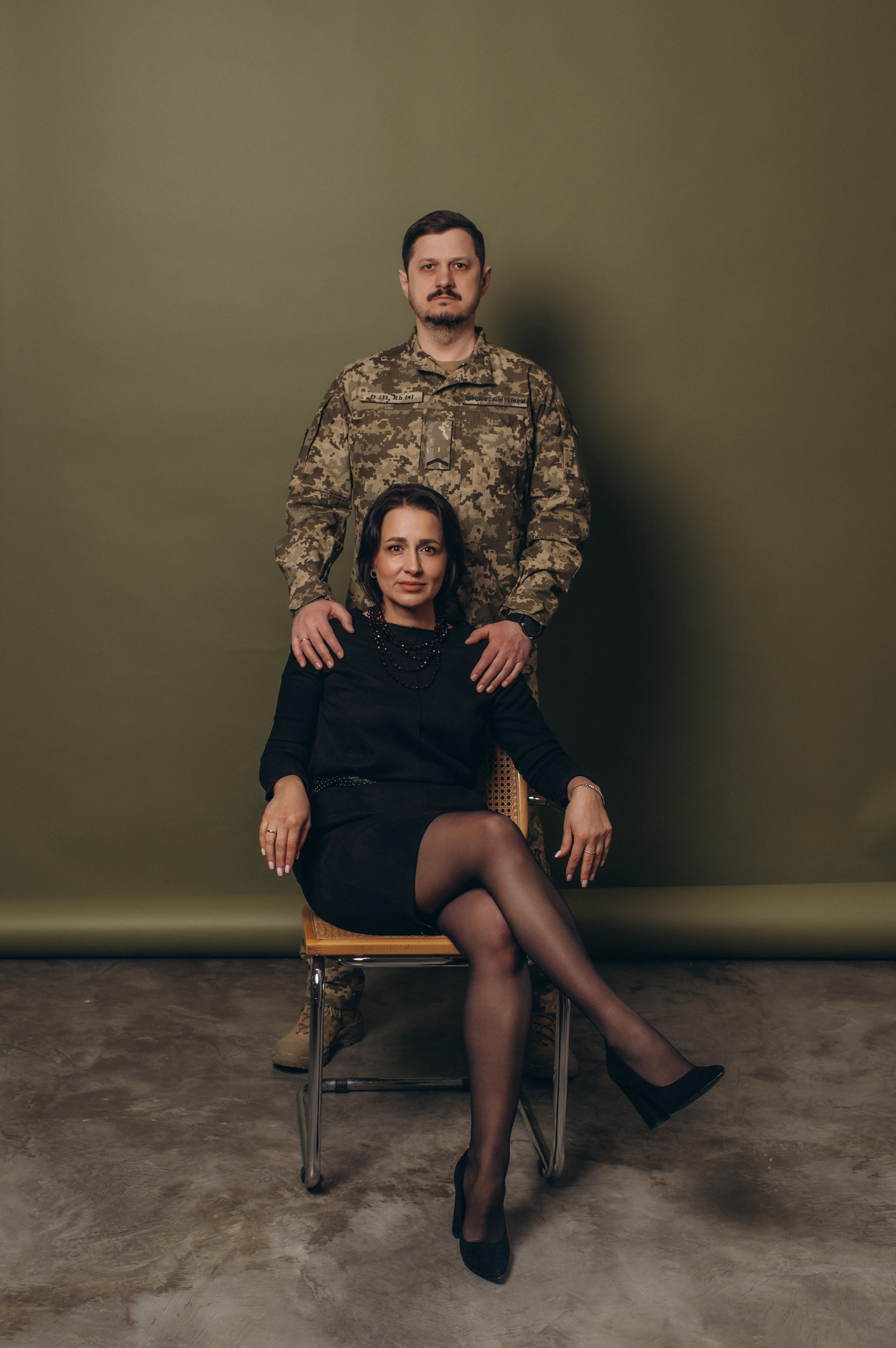 Фотосесія лавсторі Тернопіль, зйомка lovestory Тернопіль, сімейний фотограф Тернопіль, фотосесія пари в студії, сімейна фотосесія Тернопіль. Сімейний, дитячий та індивідуальний фотограф в м. Тернопіль, м. Львів