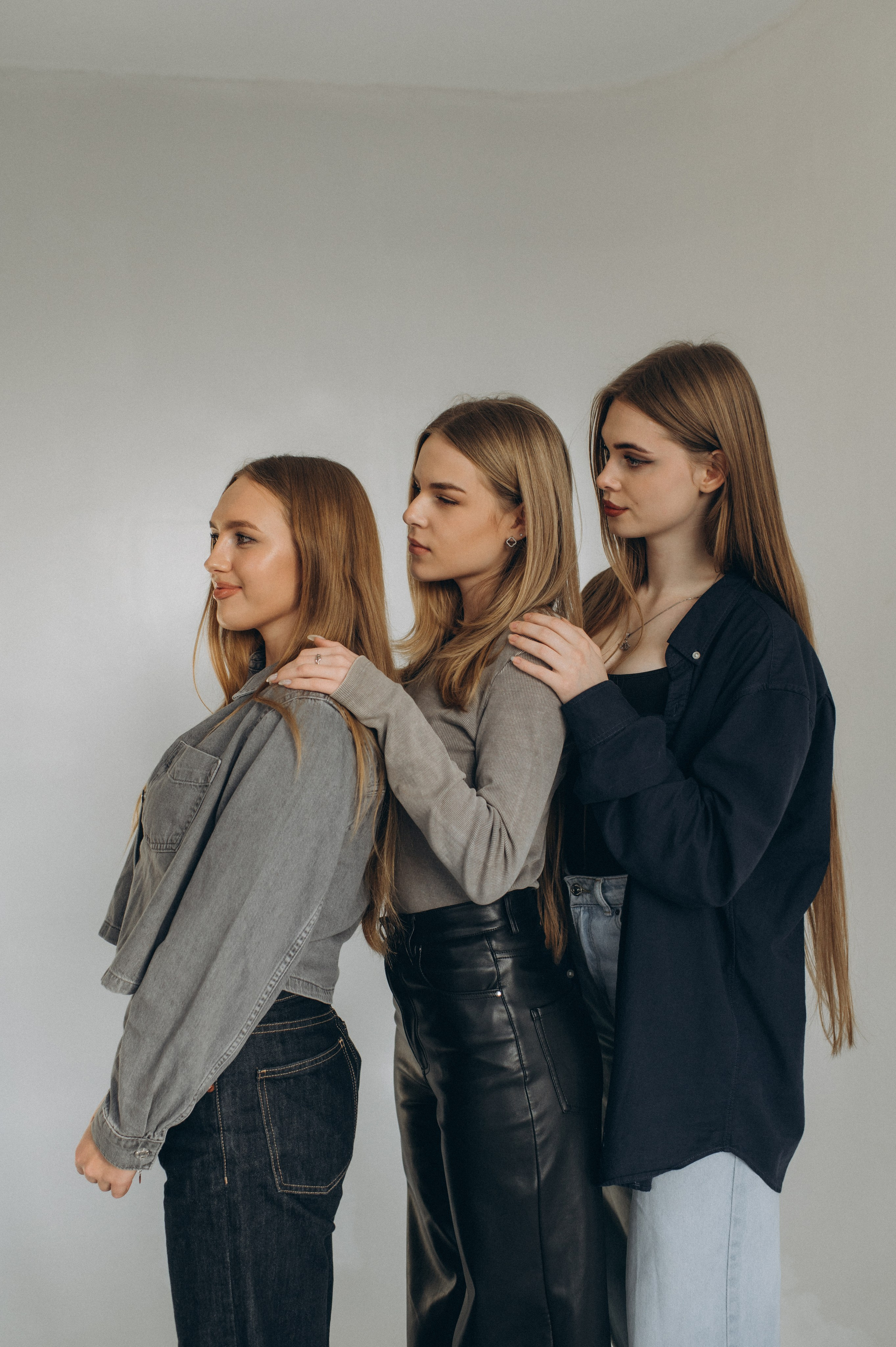 Фотосесія випускників, фотосесія на віньєтки Тернопіль, випускники Тернопіль, випуск 2025. Сімейний, дитячий та індивідуальний фотограф в м. Тернопіль, м. Львів