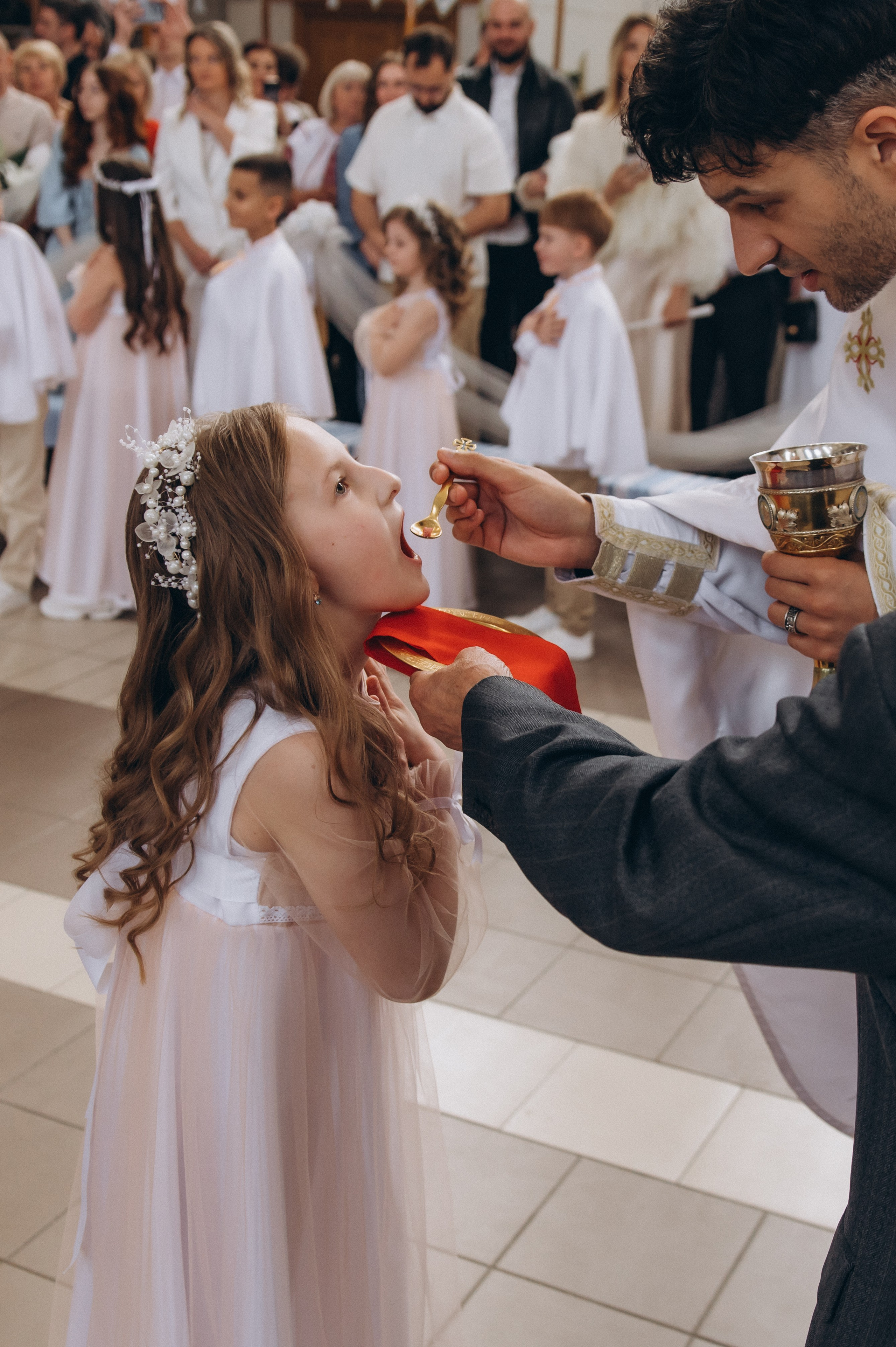 Фотосесія Причастя Тернопіль, зйомка Причастя, фотограф на Причастя Тернопіль, Причастя Львів, Причастя церква Михаїла Тернопіль. Сімейний, дитячий та індивідуальний фотограф в м. Тернопіль, м. Львів