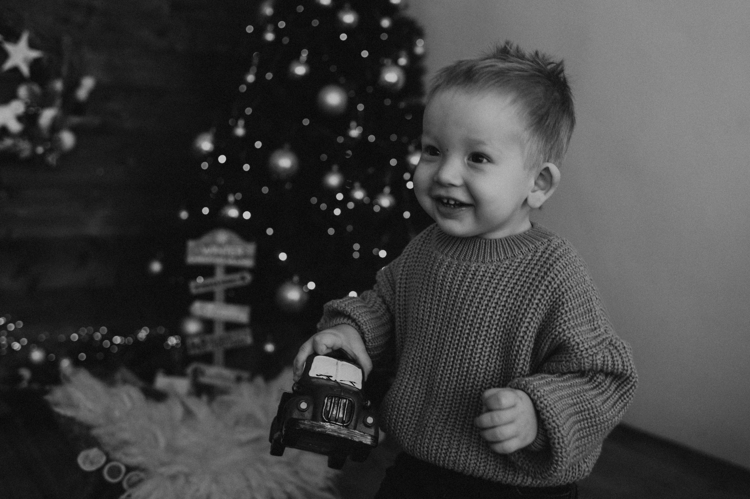 Новорічна фотосесія у студії Тернополя, фотосесія Львів. Сімейний, дитячий та індивідуальний фотограф в м. Тернопіль, м. Львів