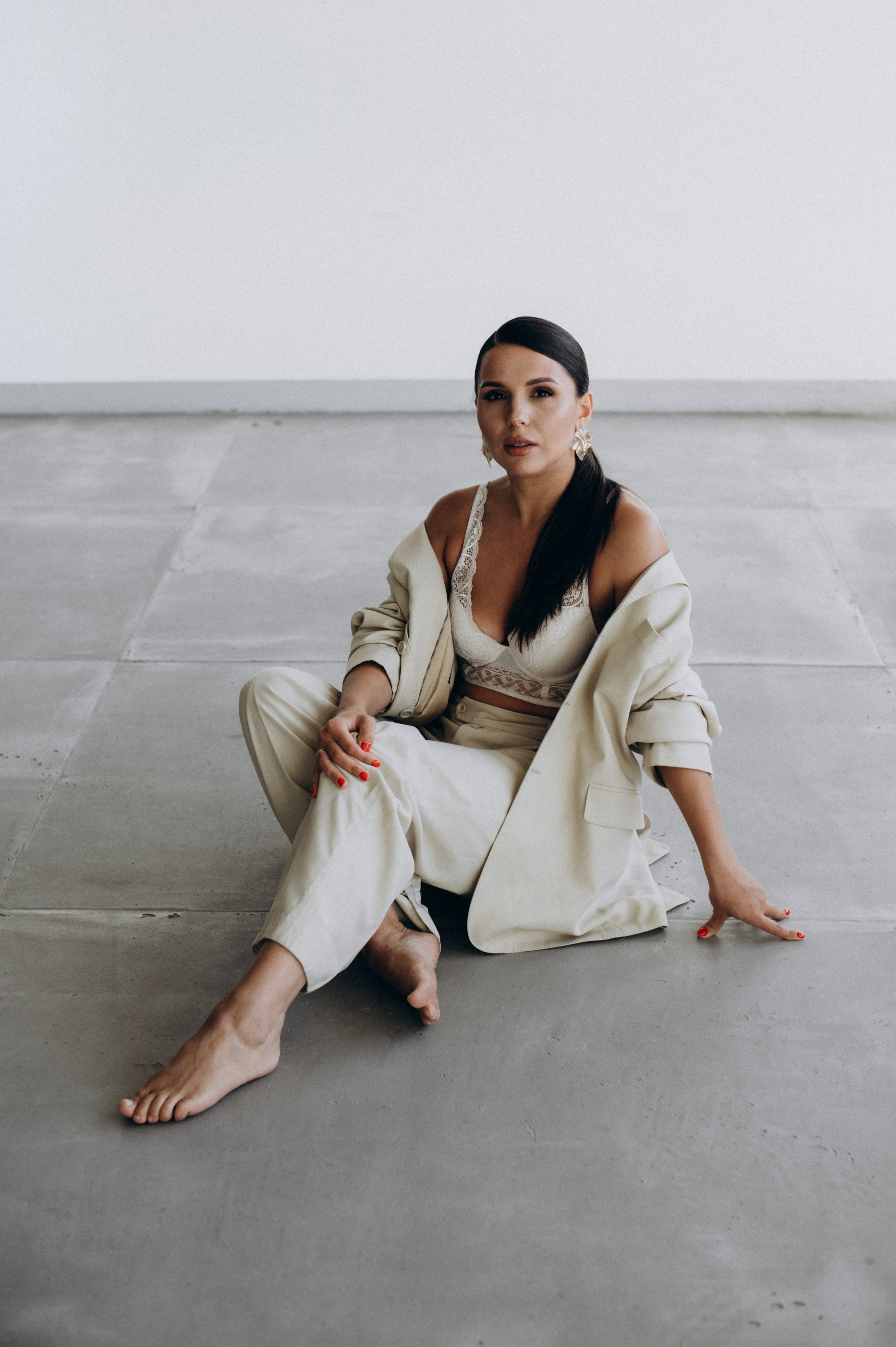 Портретна зйомка Тернопіль, контент-зйомка для лікаря, фотосесія лікаря у студії Тернопіль. Сімейний, дитячий та індивідуальний фотограф в м. Тернопіль, м. Львів