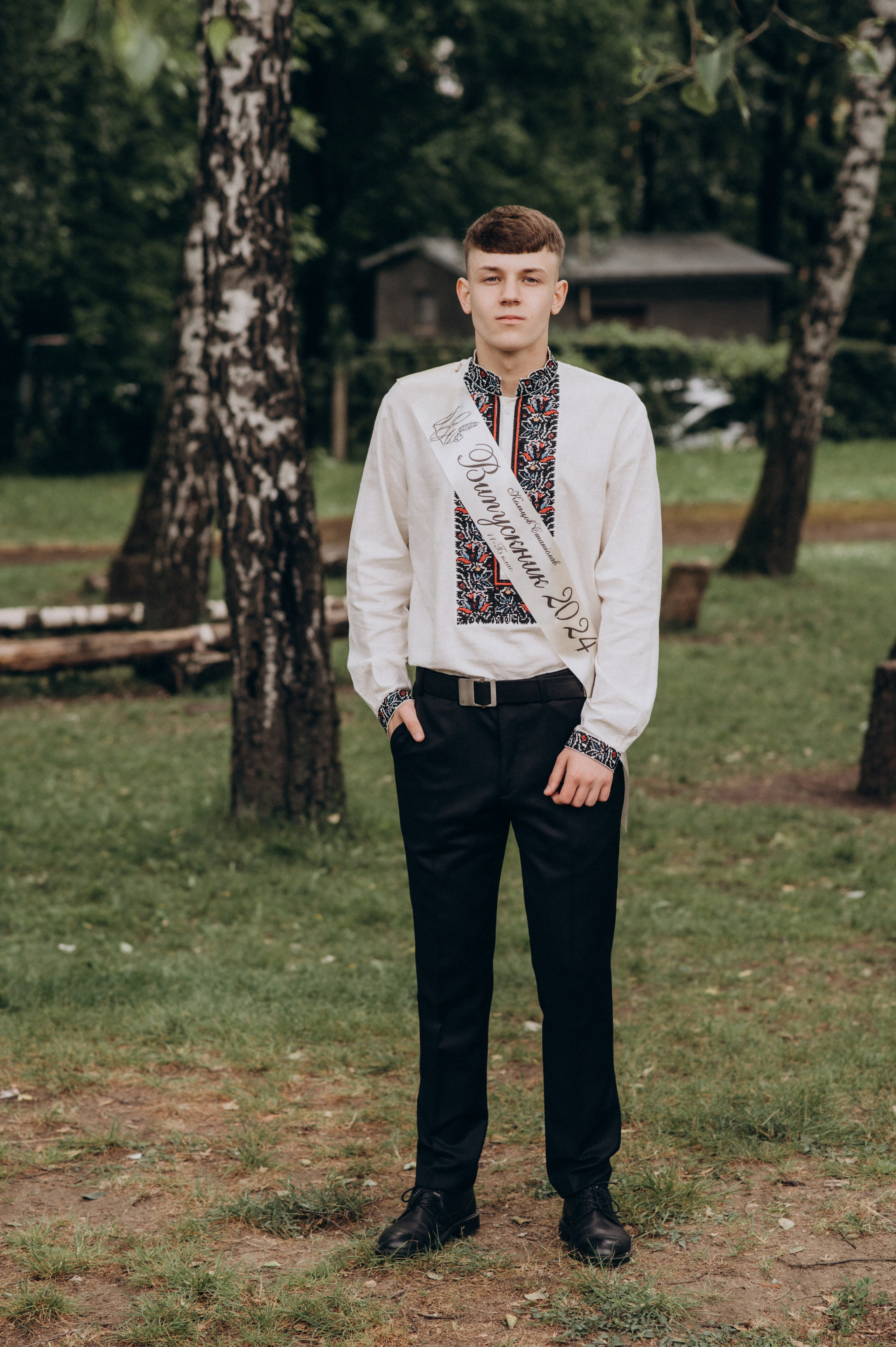 Фотосесія останнього дзвоника, фотосесія випускників Тернопіль, випускний 2024. Сімейний, дитячий та індивідуальний фотограф в м. Тернопіль, м. Львів