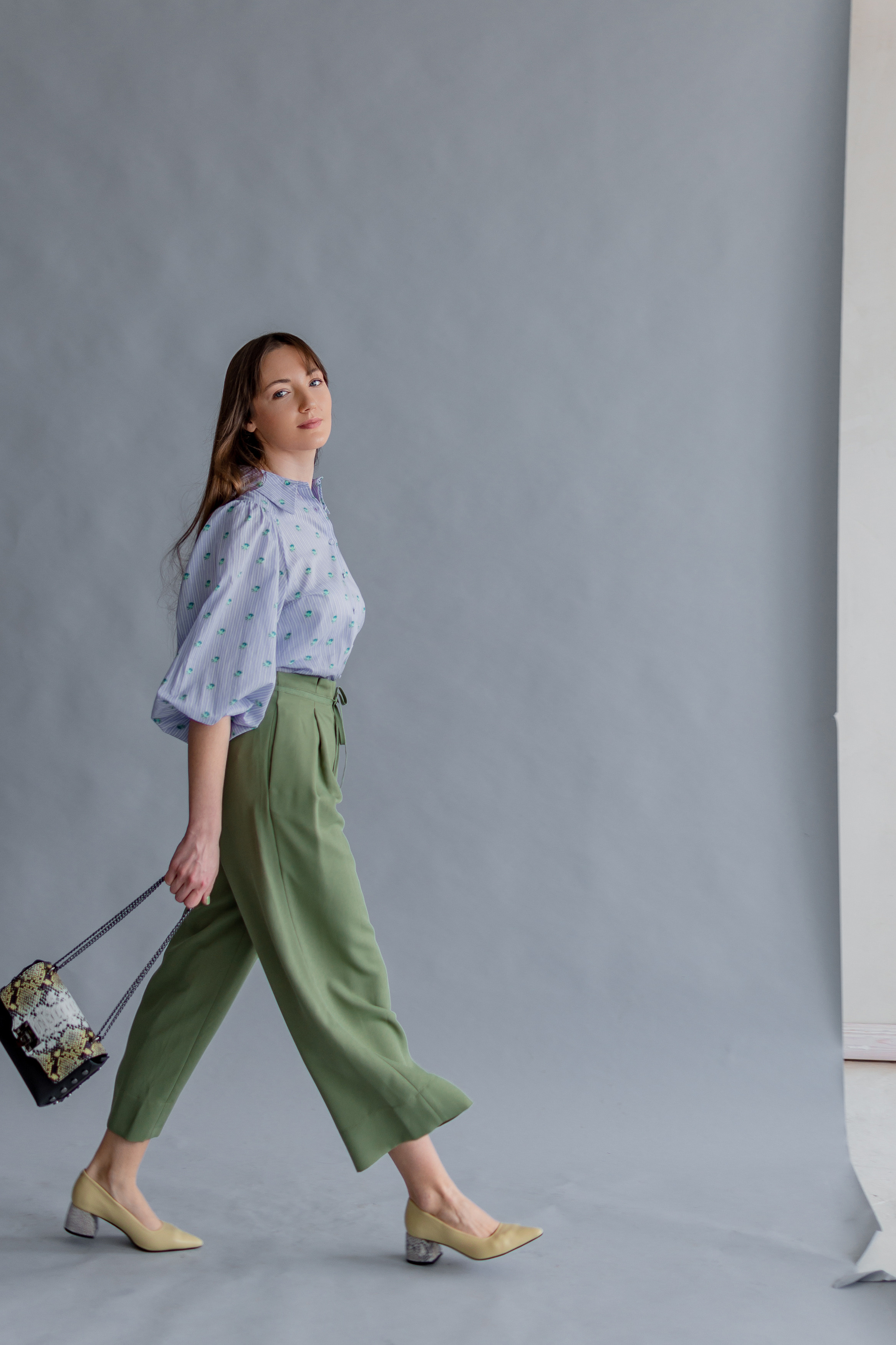 Студійна індивідуальна фотосесія Тернопіль. Сімейний, дитячий та індивідуальний фотограф в м. Тернопіль, м. Львів