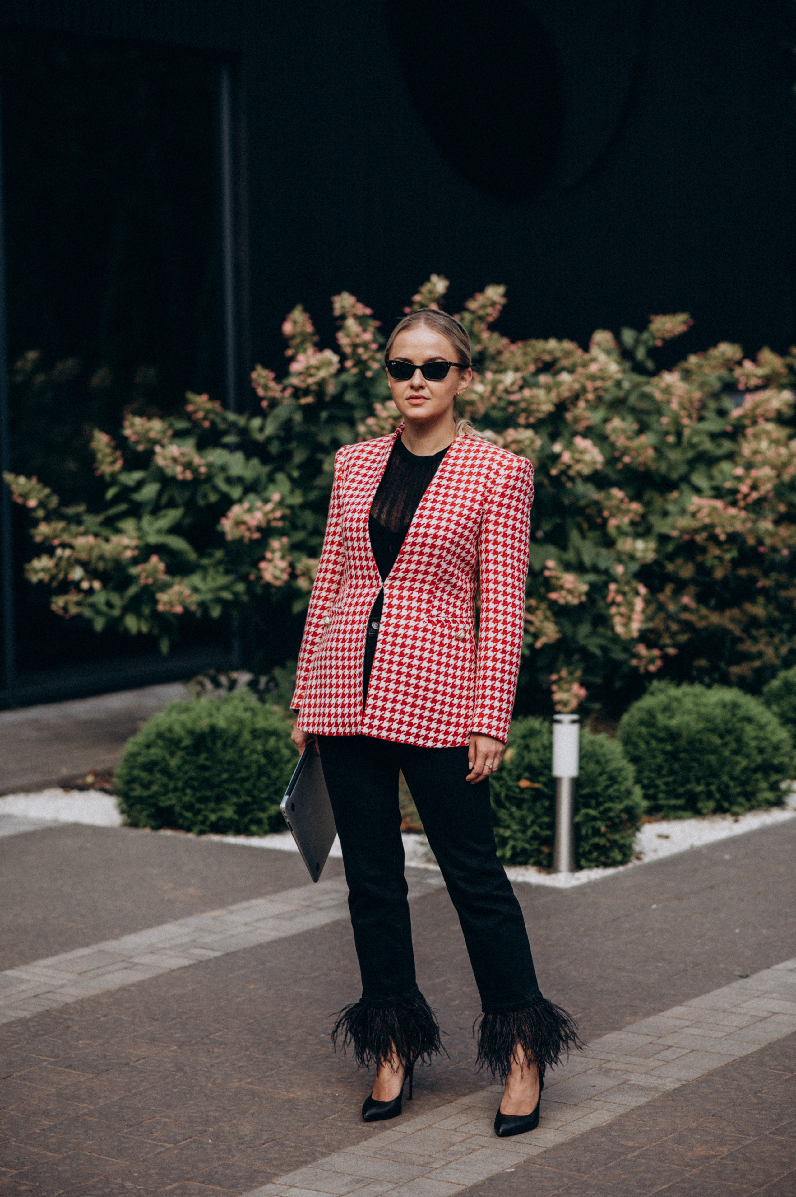 Індивідуальна контент зйомка фотосесія у кавярні кафе. Сімейний, дитячий та індивідуальний фотограф в м. Тернопіль, м. Львів