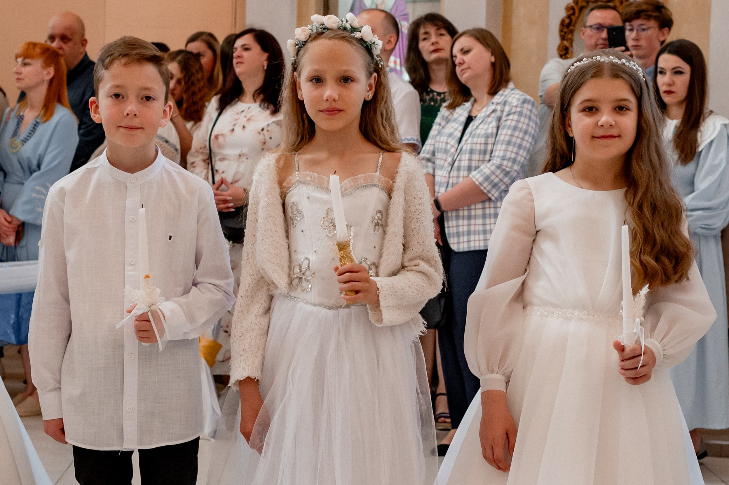 Фотосесія Першого Причастя Тернопіль, зйомка Причастя Тернопіль, Таїнство Першого Причастя Тернопіль, Катедра Причастя Тернопіль. Сімейний, дитячий та індивідуальний фотограф в м. Тернопіль, м. Львів