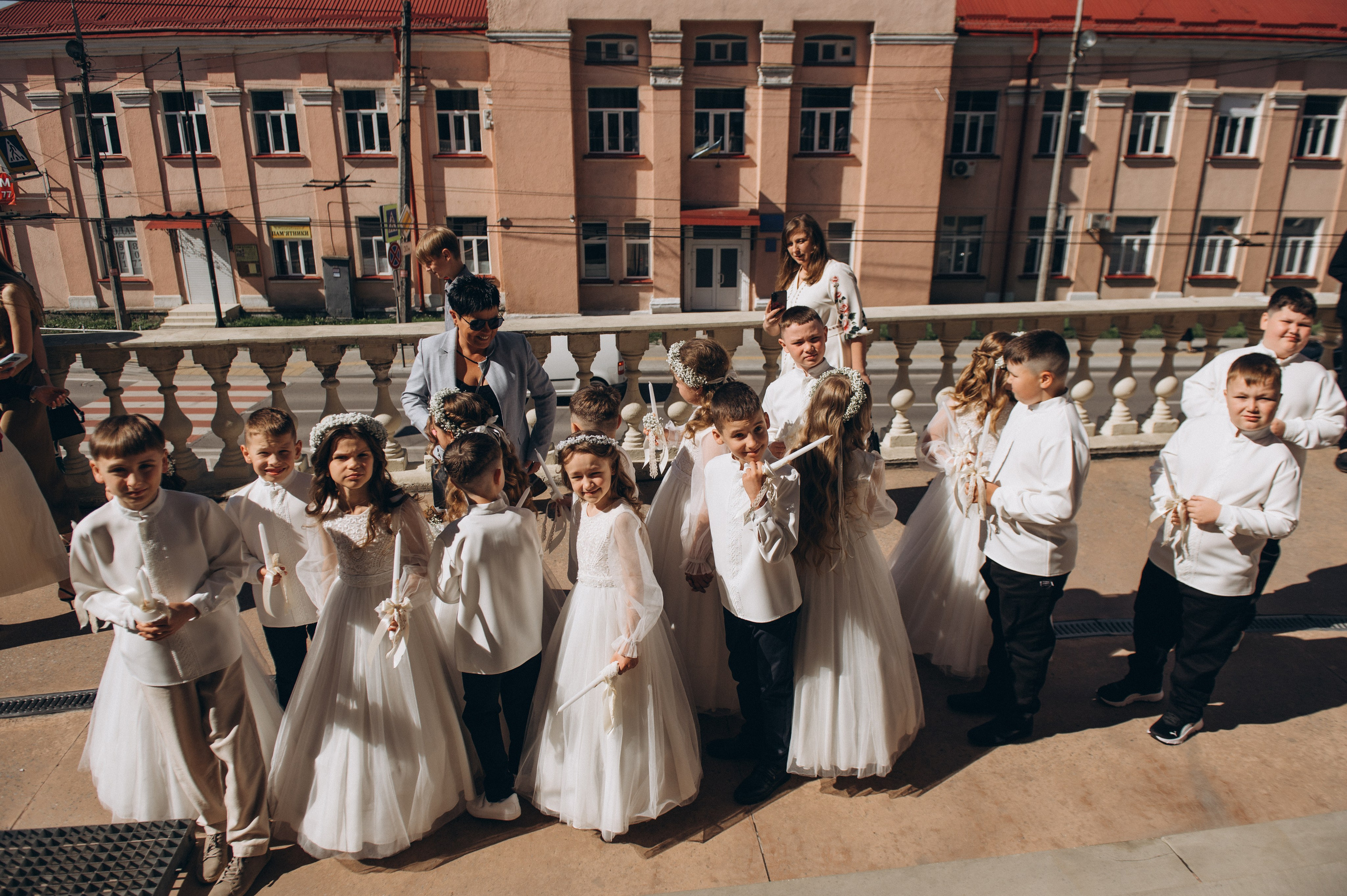 Фотосесія Першого Причастя Тернопіль, зйомка Першого Причастя Тернопіль, Церква Успіння Пресвятої Богородиці Причастя Тернопіль. Сімейний, дитячий та індивідуальний фотограф в м. Тернопіль, м. Львів
