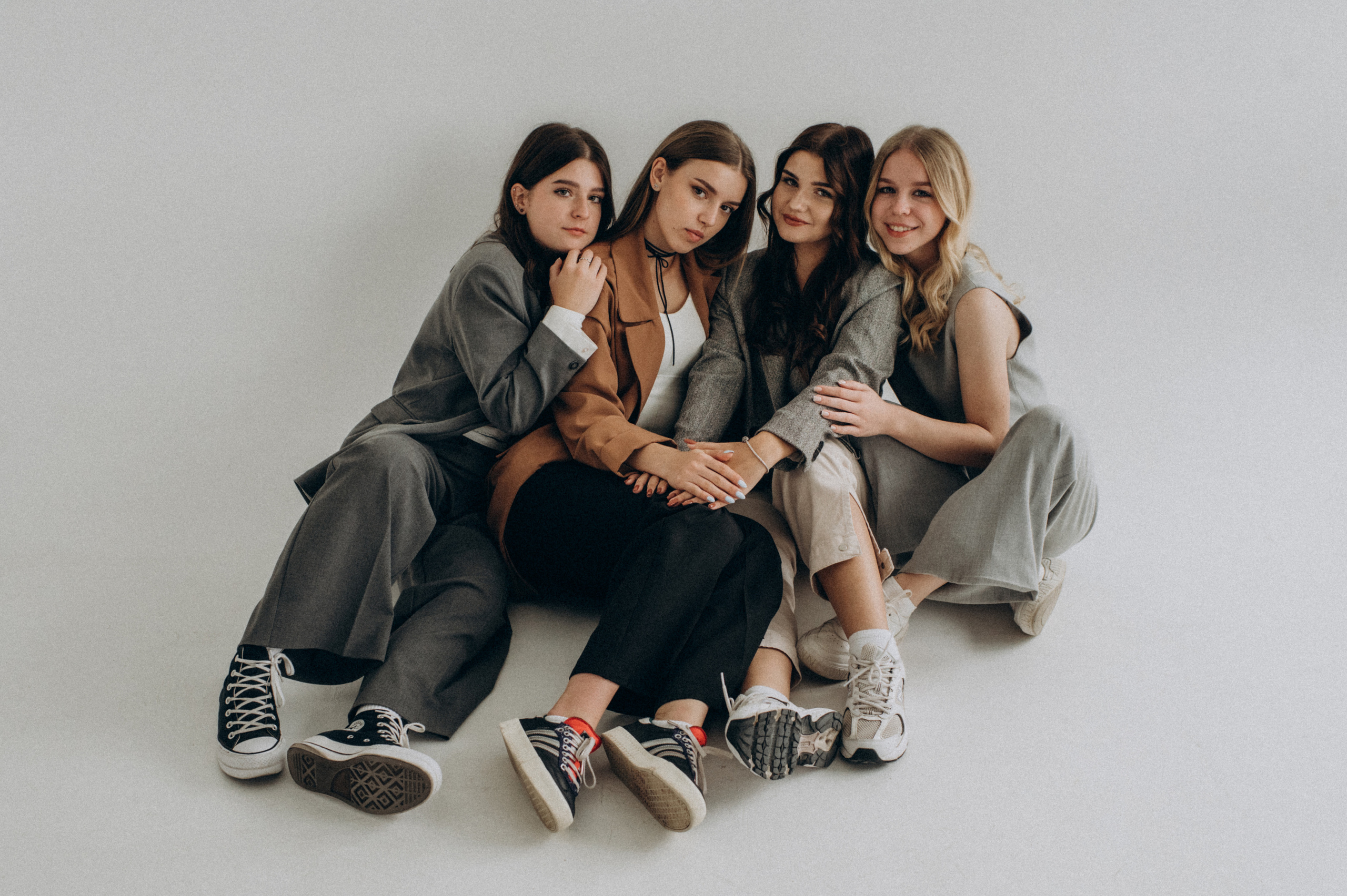 Фотосесія на віньєтки, фотосесія випускників, шкільна фотосесія. Сімейний, дитячий та індивідуальний фотограф в м. Тернопіль, м. Львів