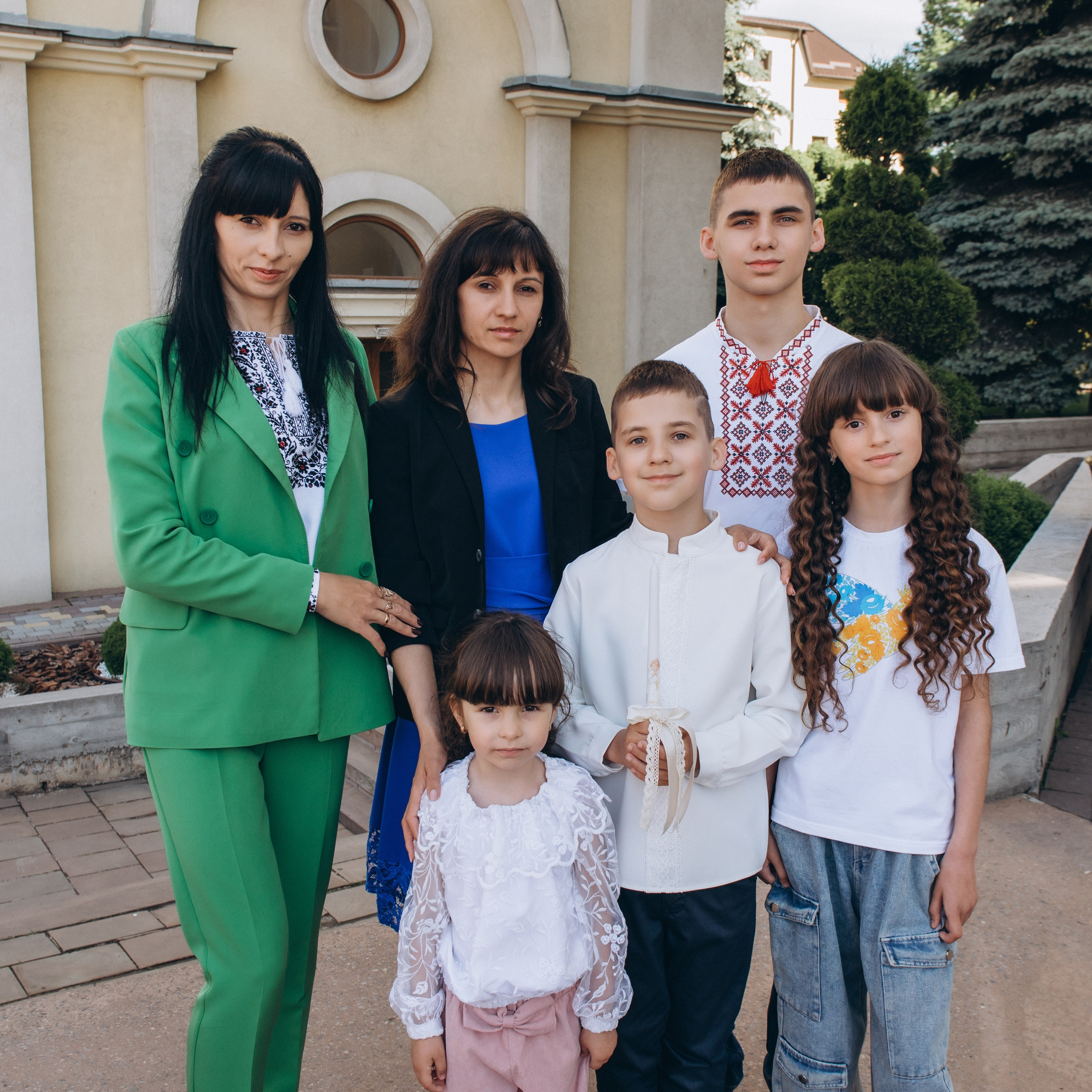 Фотосесія Першого Причастя Тернопіль, зйомка Першого Причастя Тернопіль, Церква Успіння Пресвятої Богородиці Причастя Тернопіль. Сімейний, дитячий та індивідуальний фотограф в м. Тернопіль, м. Львів