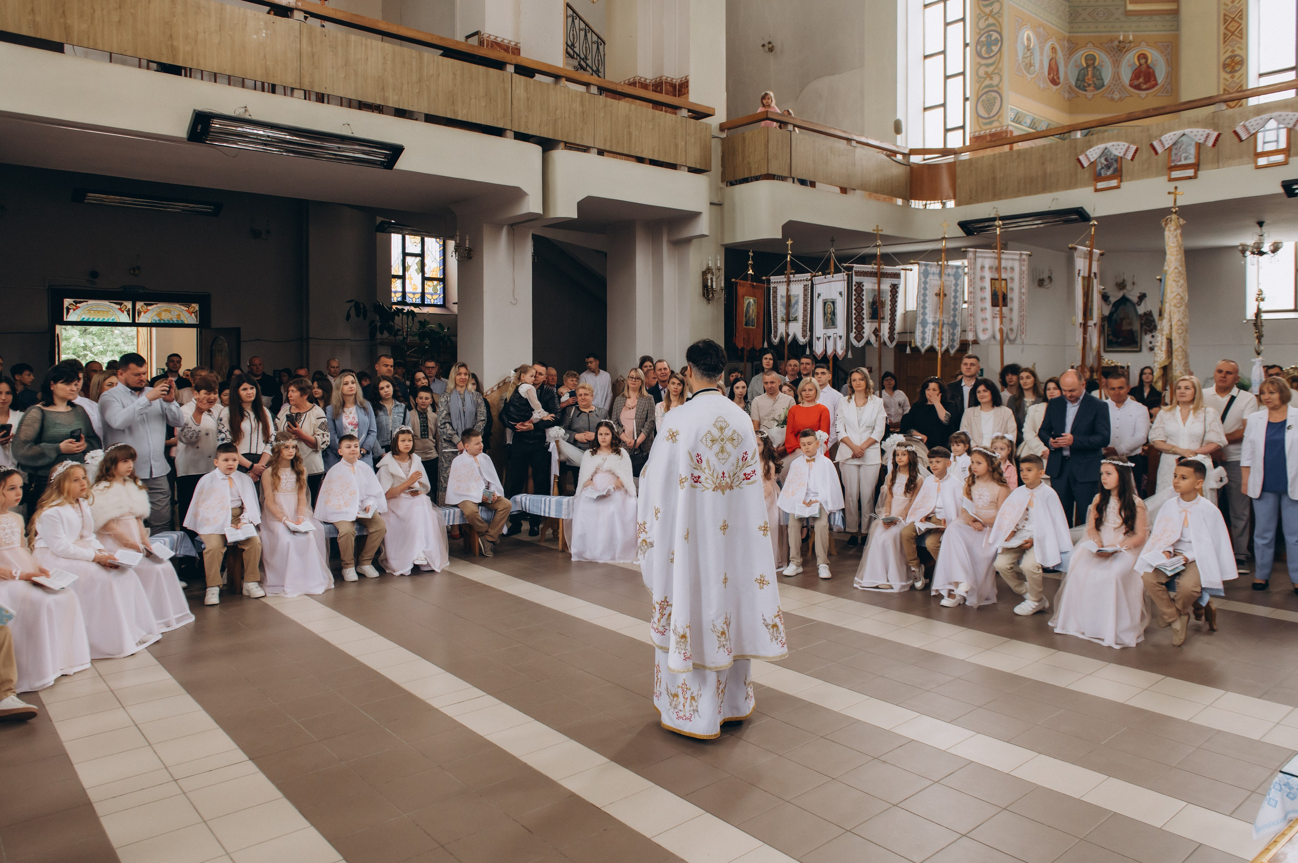 Фотосесія Причастя Тернопіль, зйомка Причастя, фотограф на Причастя Тернопіль, Причастя Львів, Причастя церква Михаїла Тернопіль. Сімейний, дитячий та індивідуальний фотограф в м. Тернопіль, м. Львів