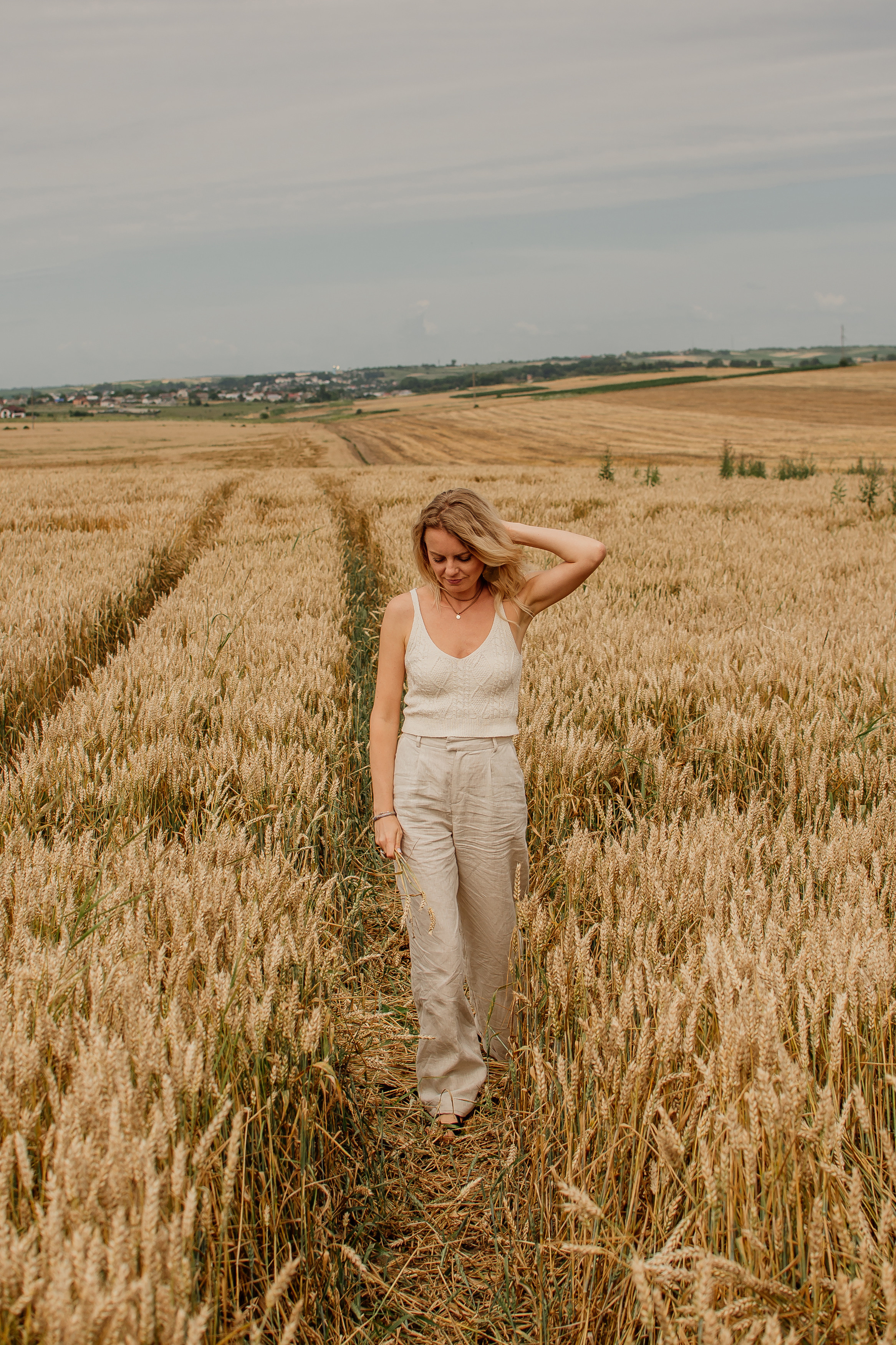 Фотосесія в пшениці. Тернопільська обл. Сімейний, дитячий та індивідуальний фотограф в м. Тернопіль, м. Львів