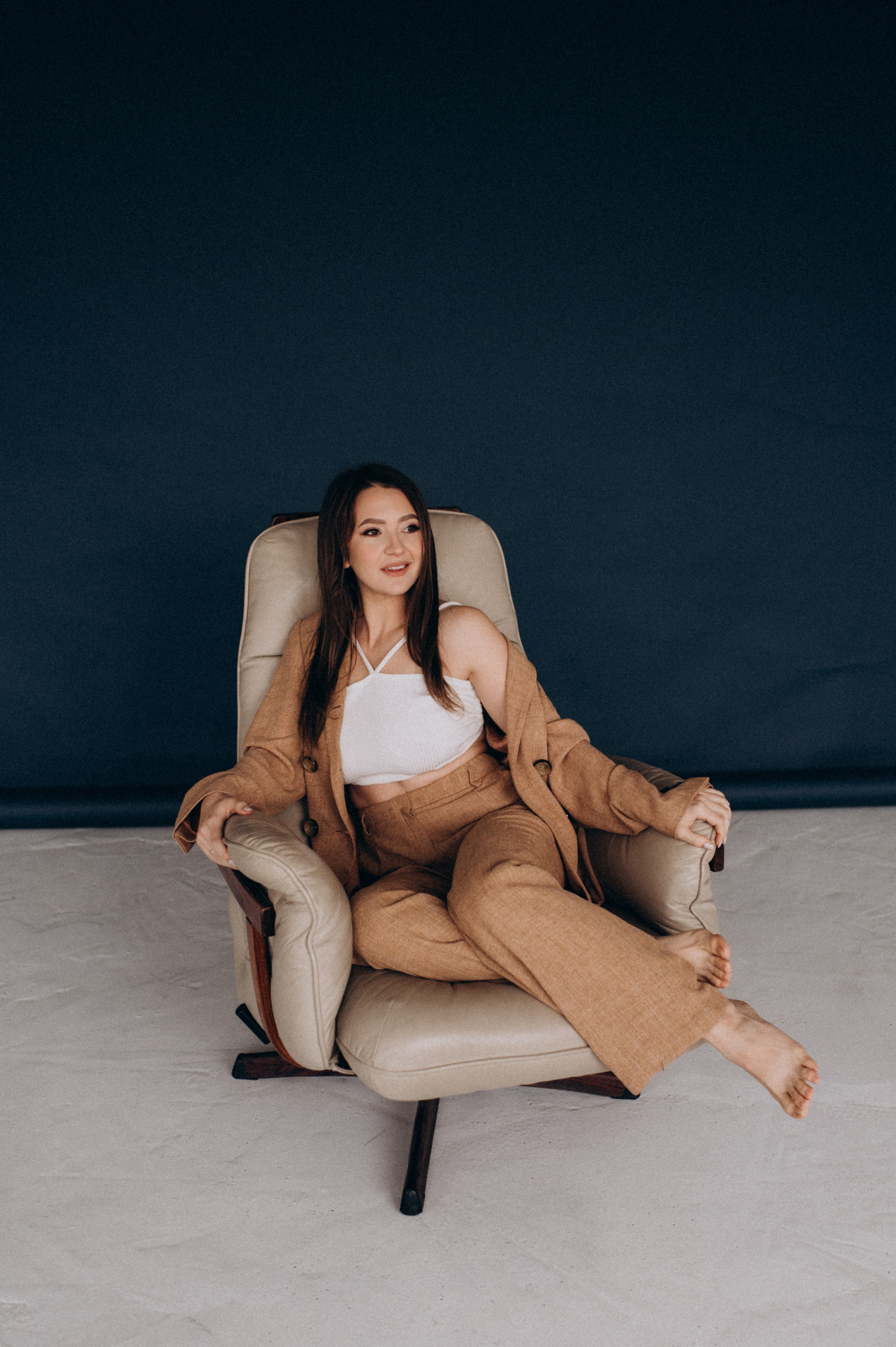 Індивідуальна фотосесія у студії, студійна зйомка Тернопіль. Сімейний, дитячий та індивідуальний фотограф в м. Тернопіль, м. Львів