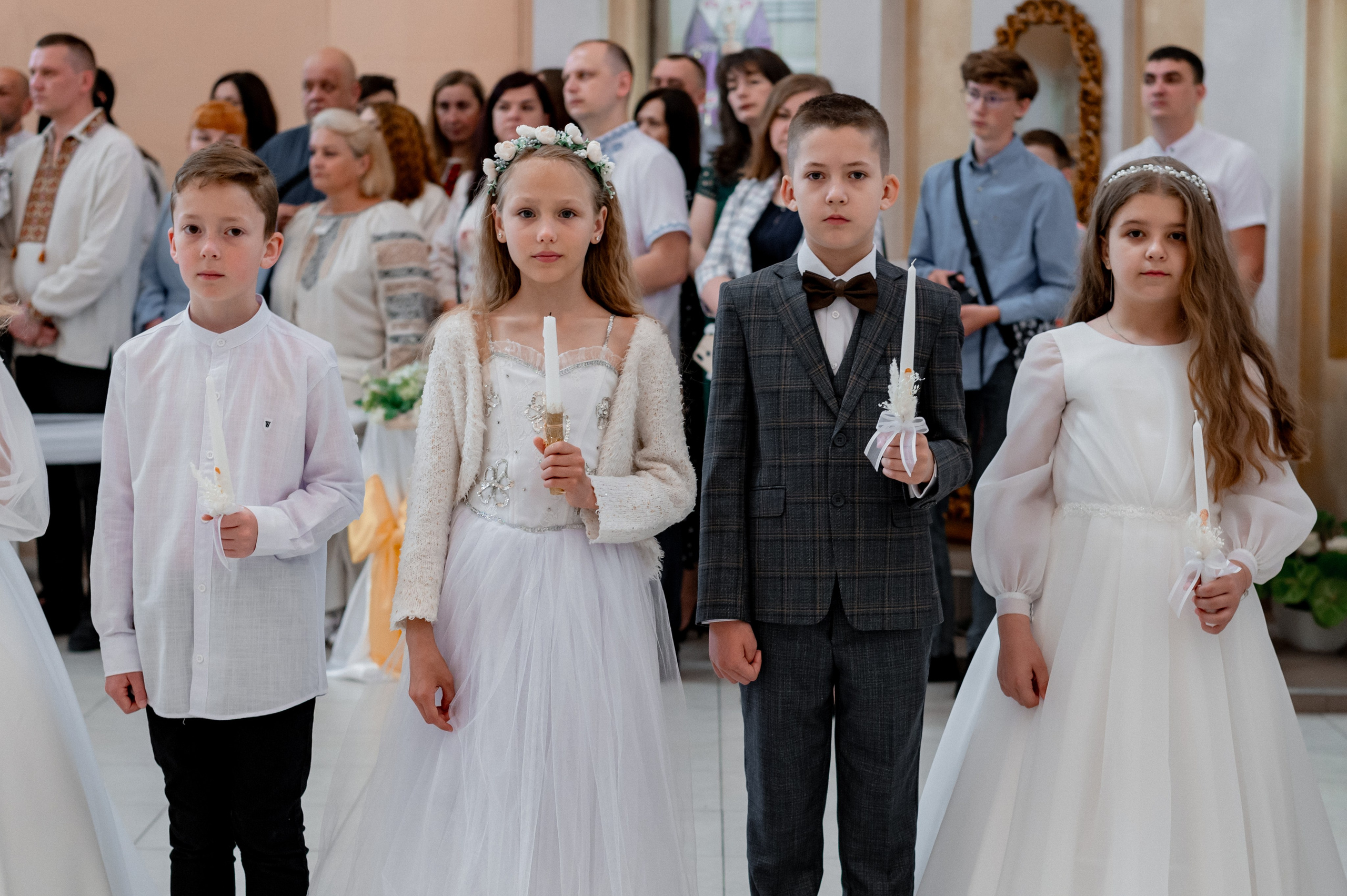 Фотосесія Першого Причастя Тернопіль, зйомка Причастя Тернопіль, Таїнство Першого Причастя Тернопіль, Катедра Причастя Тернопіль. Сімейний, дитячий та індивідуальний фотограф в м. Тернопіль, м. Львів