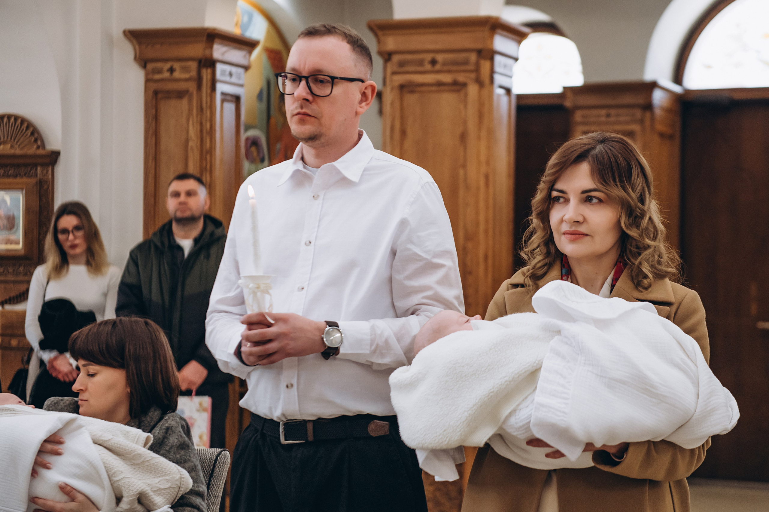 Фотосесія Хрещення Тернопіль, зйомка Хрестин Тернопіль, Храм Різдва Пресвятої Богородиці УГКЦ Тернопіль. Сімейний, дитячий та індивідуальний фотограф в м. Тернопіль, м. Львів