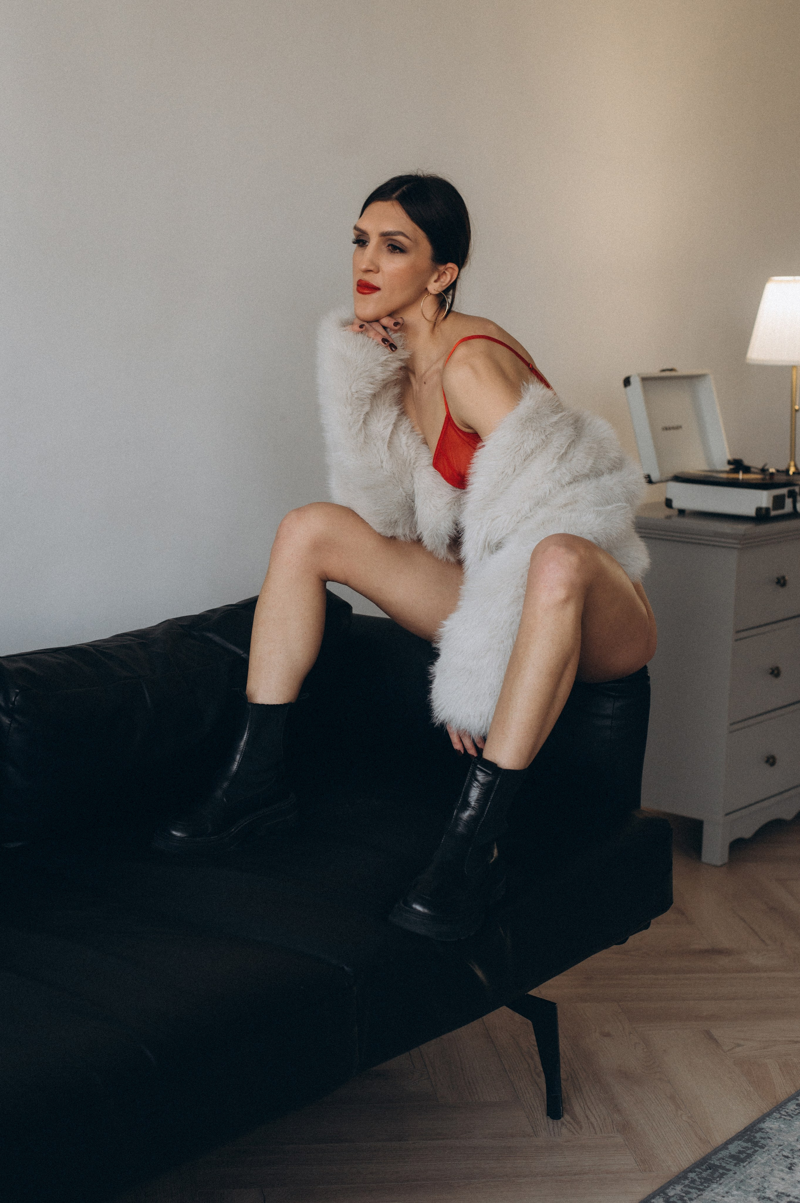 Індивідуальна фотосесія Тернопіль, студійна зйомка Львів, портретний фотограф Тернопіль. Сімейний, дитячий та індивідуальний фотограф в м. Тернопіль, м. Львів