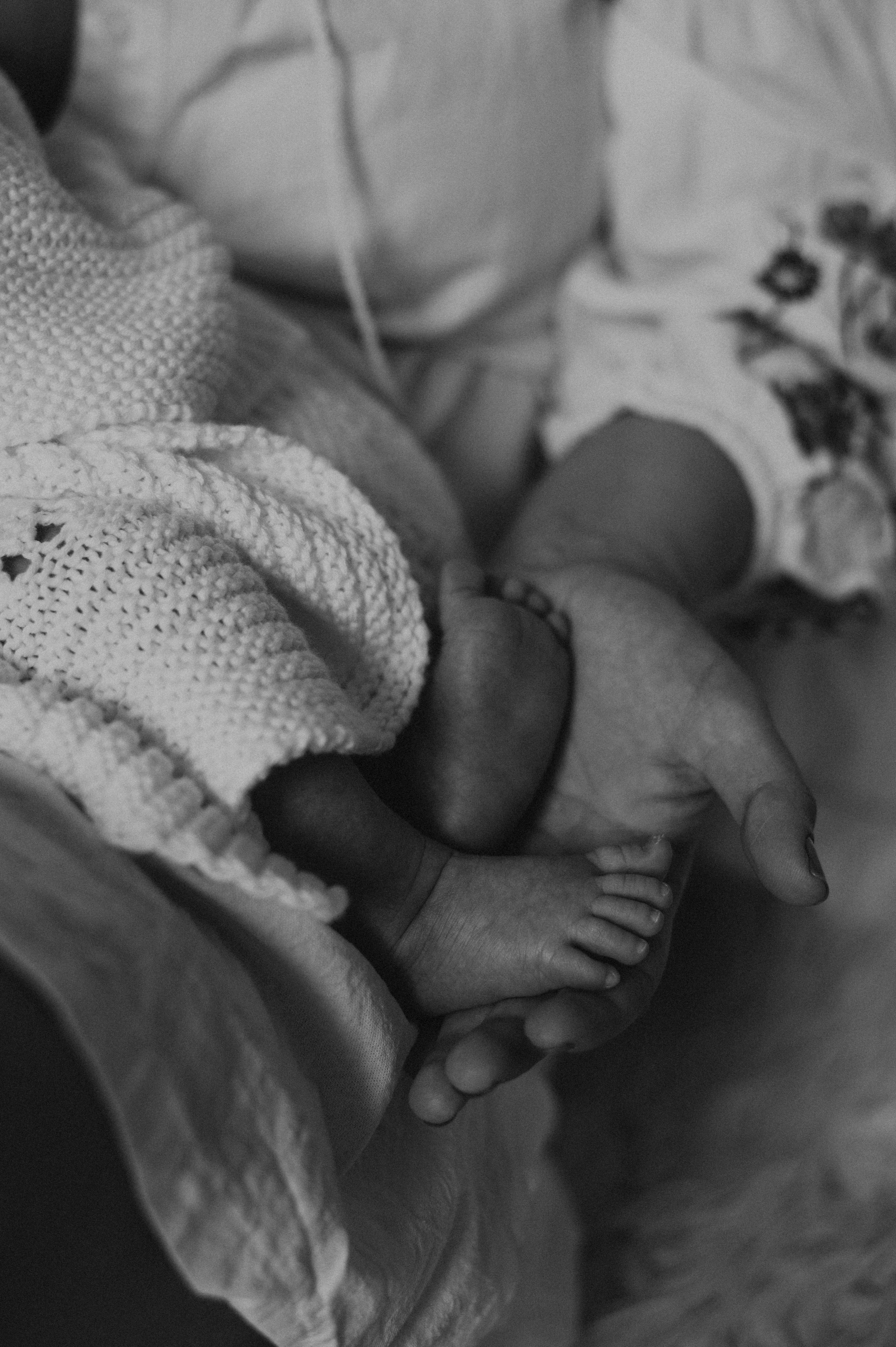 Фотосесія новонароджених Тернопіль Львів, зйомка мами і дитини, newborn. Сімейний, дитячий та індивідуальний фотограф в м. Тернопіль, м. Львів