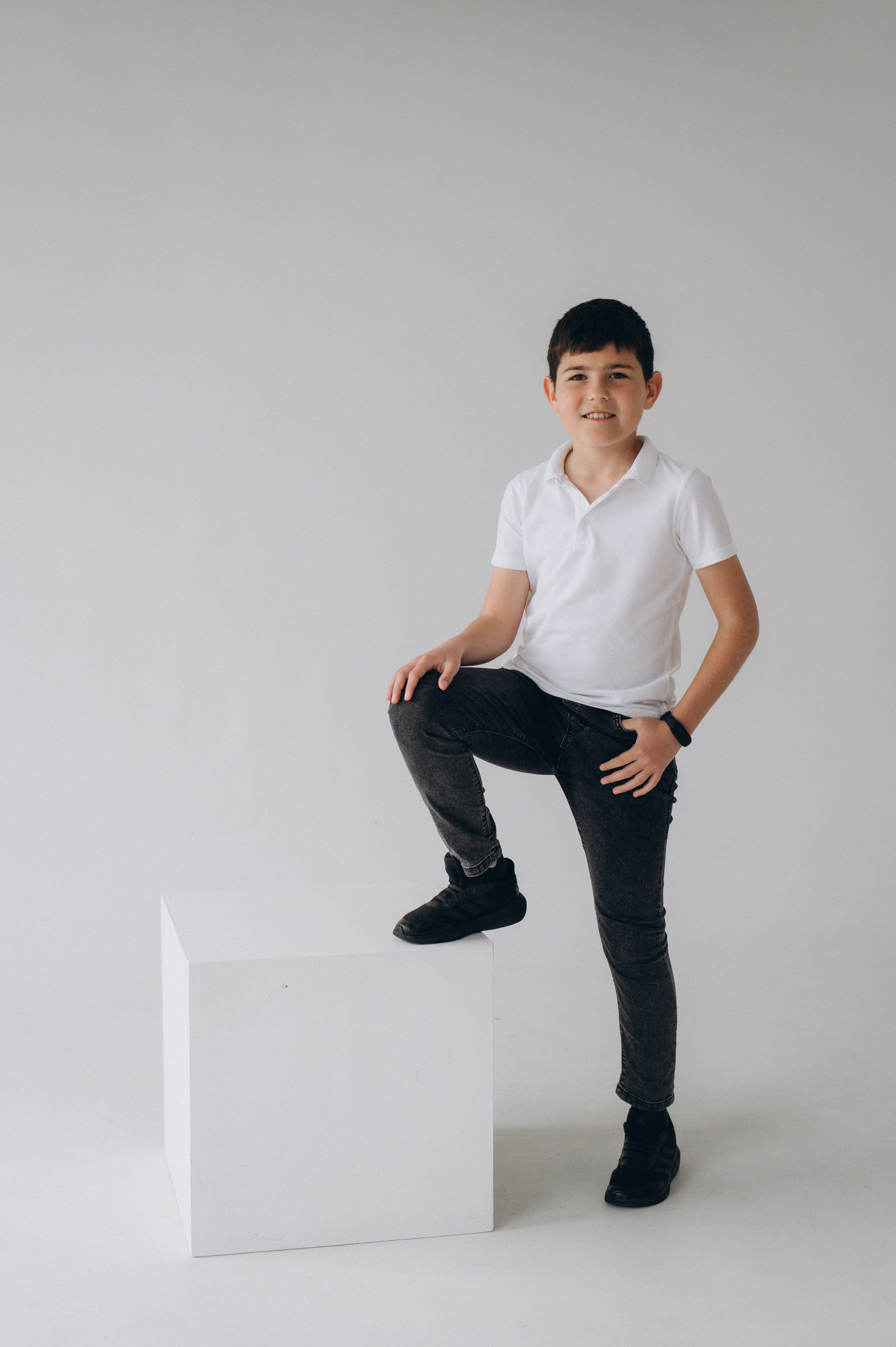 Шкільна фотосесія на віньєтки Тернопіль, фотосесія випускників Тернопіль, зйомка на віньєтки, шкільні фотоальбоми Тернопіль. Сімейний, дитячий та індивідуальний фотограф в м. Тернопіль, м. Львів