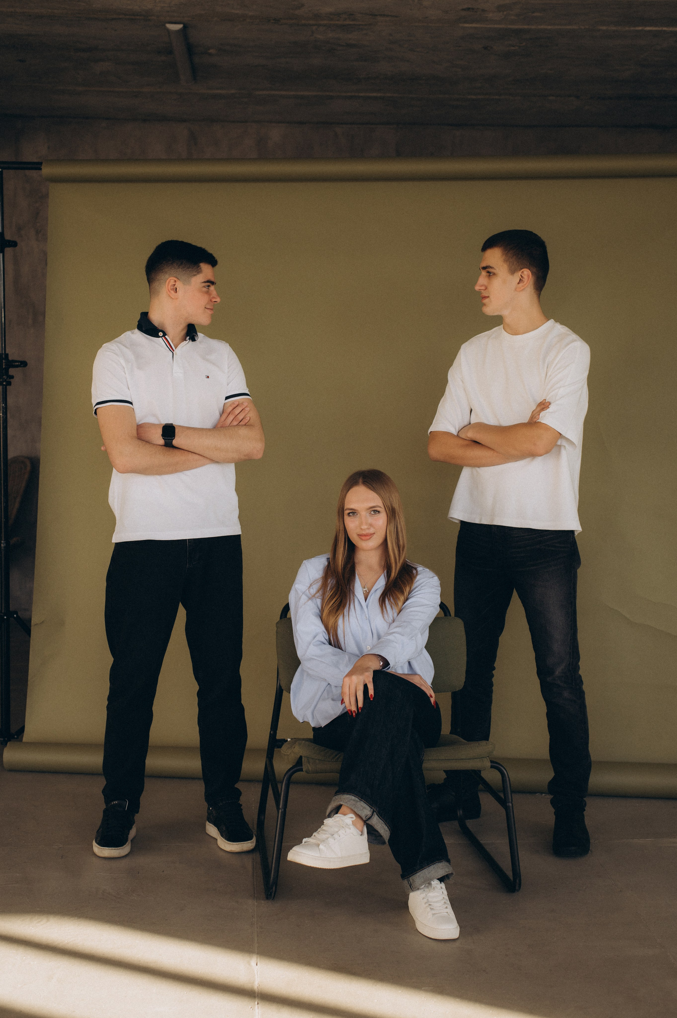 Фотосесія випускників, фотосесія на віньєтки Тернопіль, випускники Тернопіль, випуск 2025. Сімейний, дитячий та індивідуальний фотограф в м. Тернопіль, м. Львів