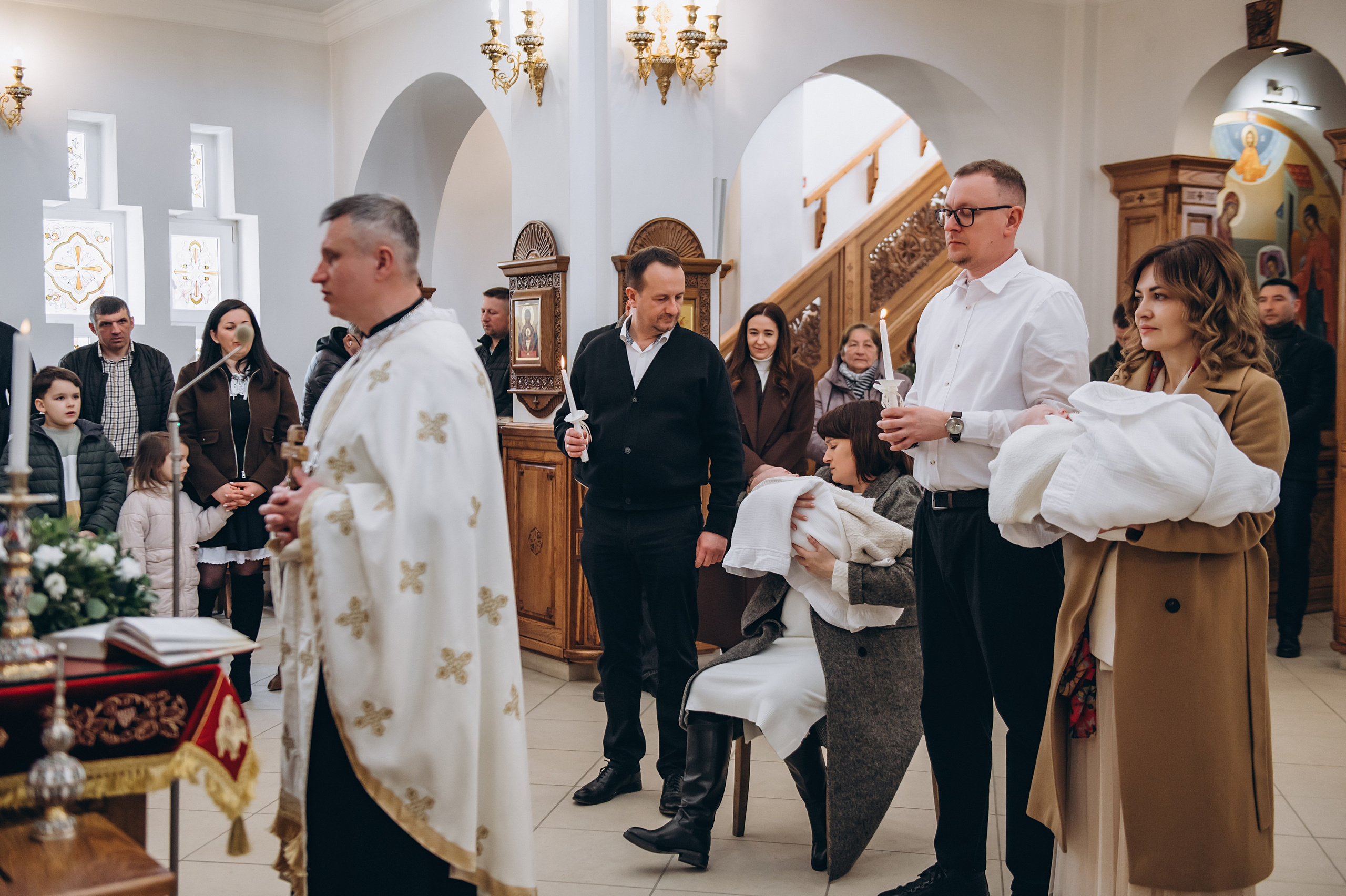 Фотосесія Хрещення Тернопіль, зйомка Хрестин Тернопіль, Храм Різдва Пресвятої Богородиці УГКЦ Тернопіль. Сімейний, дитячий та індивідуальний фотограф в м. Тернопіль, м. Львів