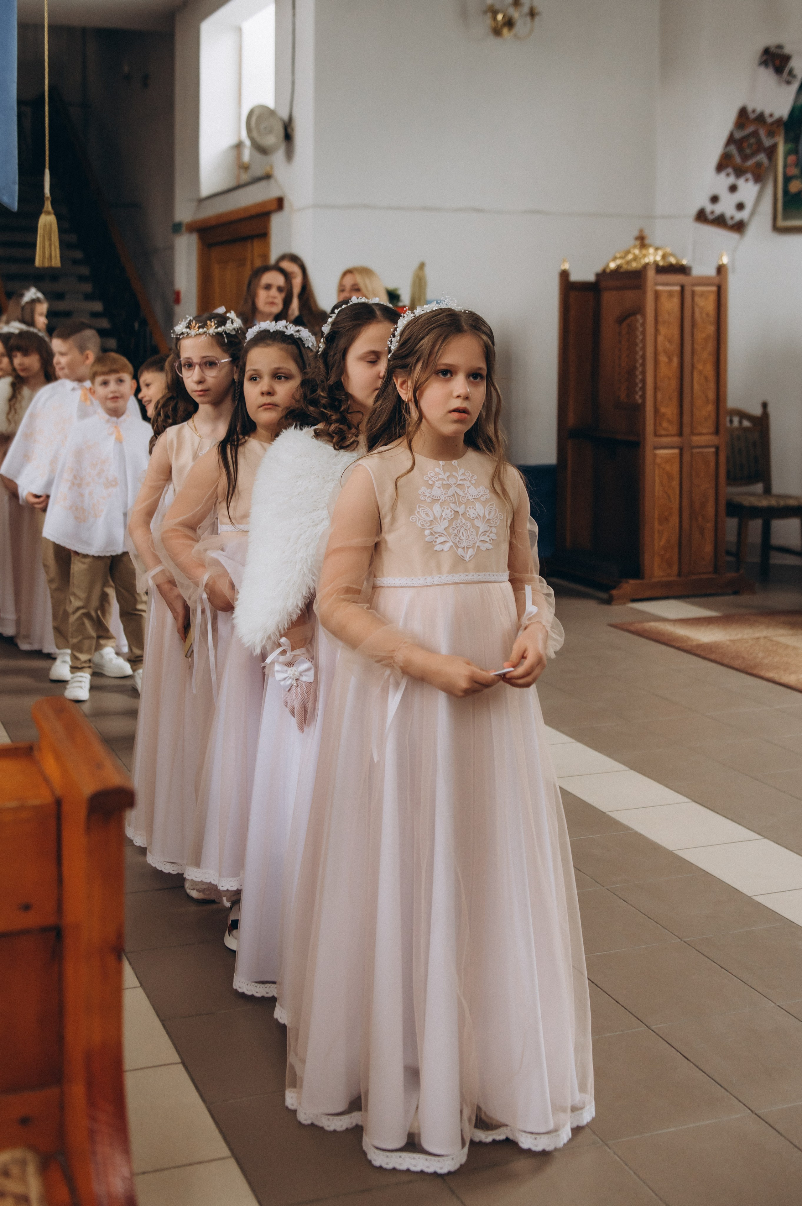 Фотосесія Причастя Тернопіль, зйомка Причастя, фотограф на Причастя Тернопіль, Причастя Львів, Причастя церква Михаїла Тернопіль. Сімейний, дитячий та індивідуальний фотограф в м. Тернопіль, м. Львів