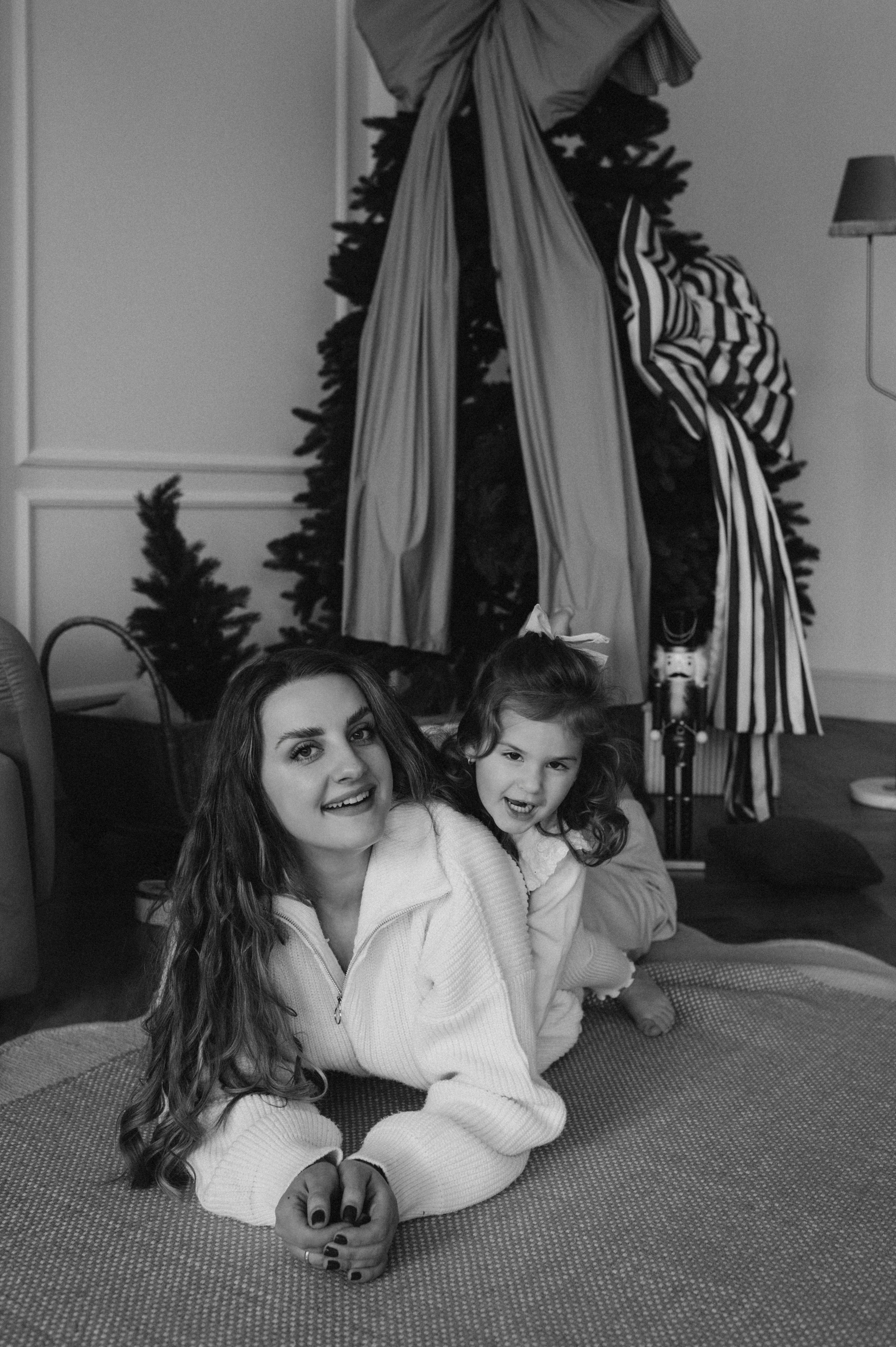 Фотосесія мами і донечки Тернопіль, сімейний фотограф Тернопіль, фотосесія мами і дитини Тернопіль, новорічна фотосесія Тернопіль. Сімейний, дитячий та індивідуальний фотограф в м. Тернопіль, м. Львів