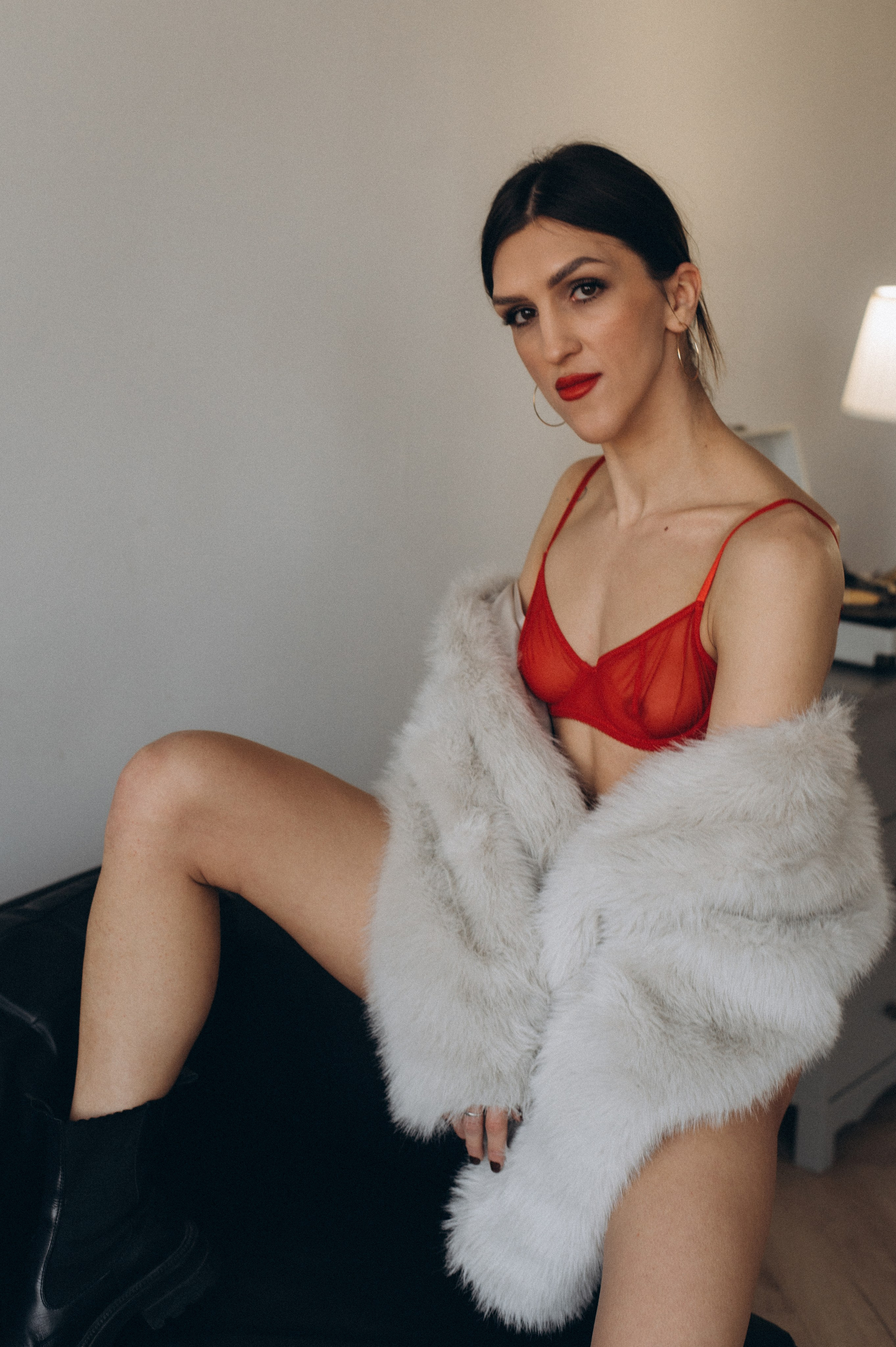 Індивідуальна фотосесія Тернопіль, студійна зйомка Львів, портретний фотограф Тернопіль. Сімейний, дитячий та індивідуальний фотограф в м. Тернопіль, м. Львів