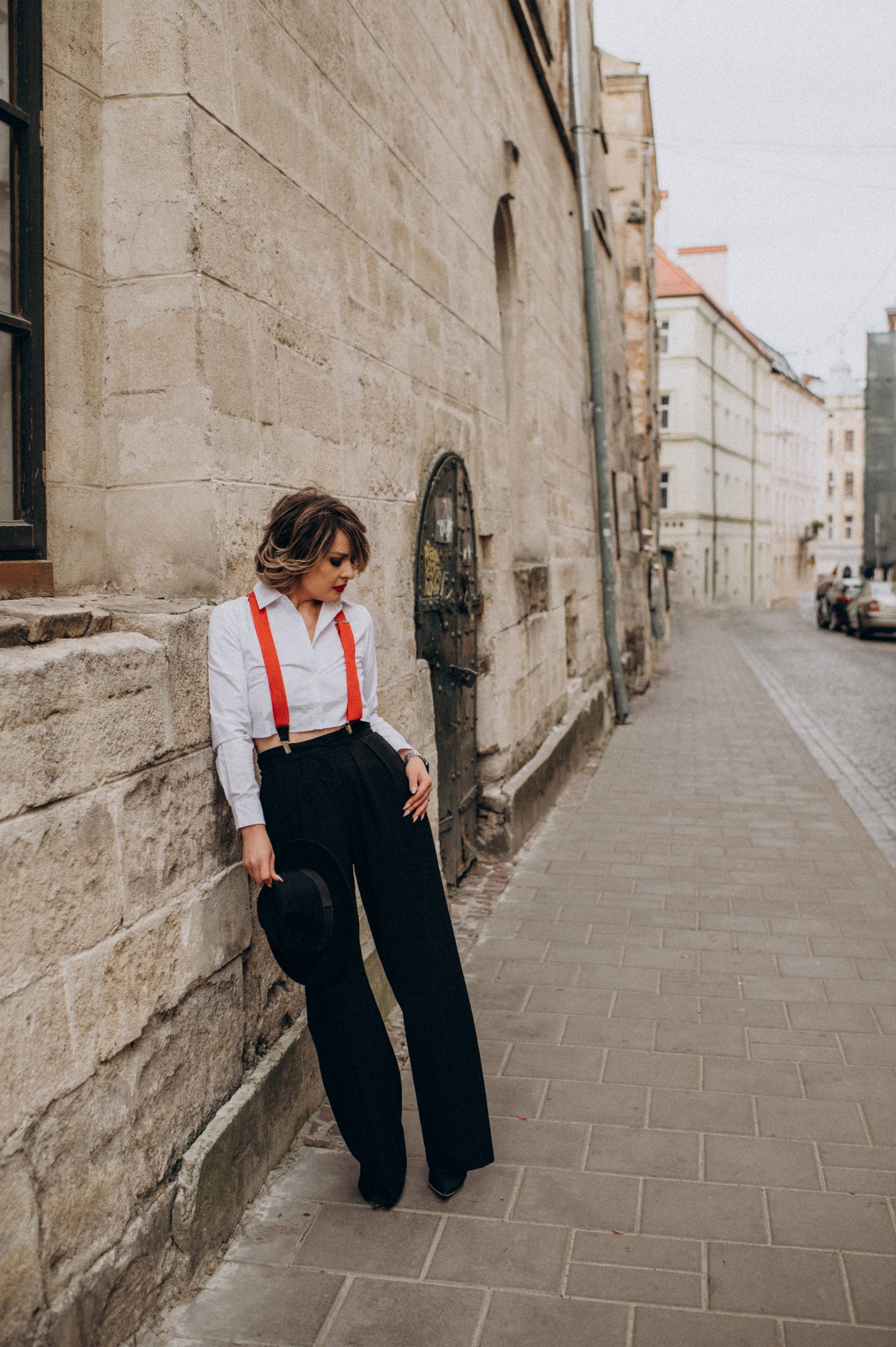 Фотосесія у м Львів індивідуальна вулична зйомка. Сімейний, дитячий та індивідуальний фотограф в м. Тернопіль, м. Львів