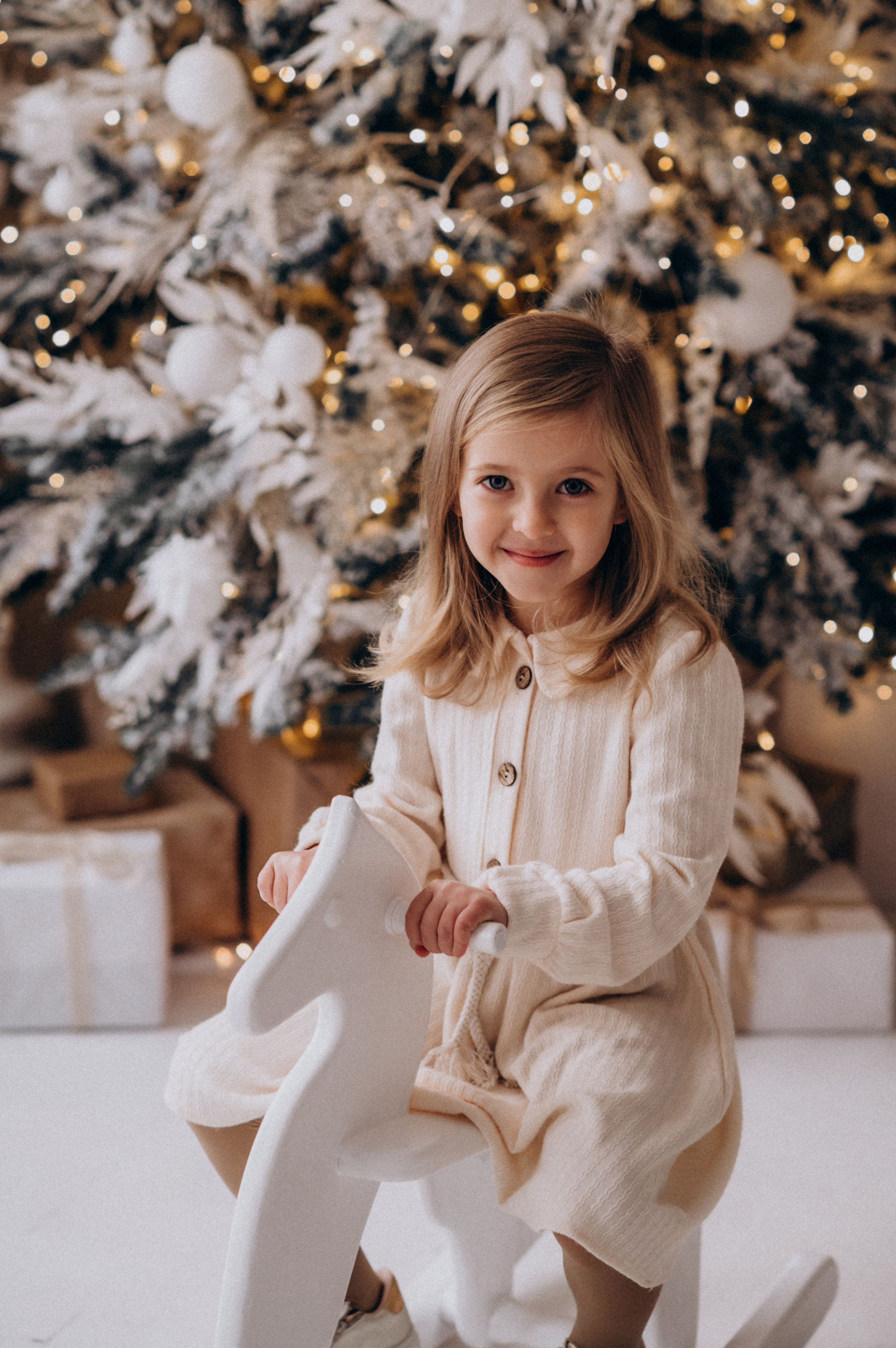 Фотосесія групи дитячого садочку, фотосесія на віньєтки, зйомка дітей в студії. Сімейний, дитячий та індивідуальний фотограф в м. Тернопіль, м. Львів