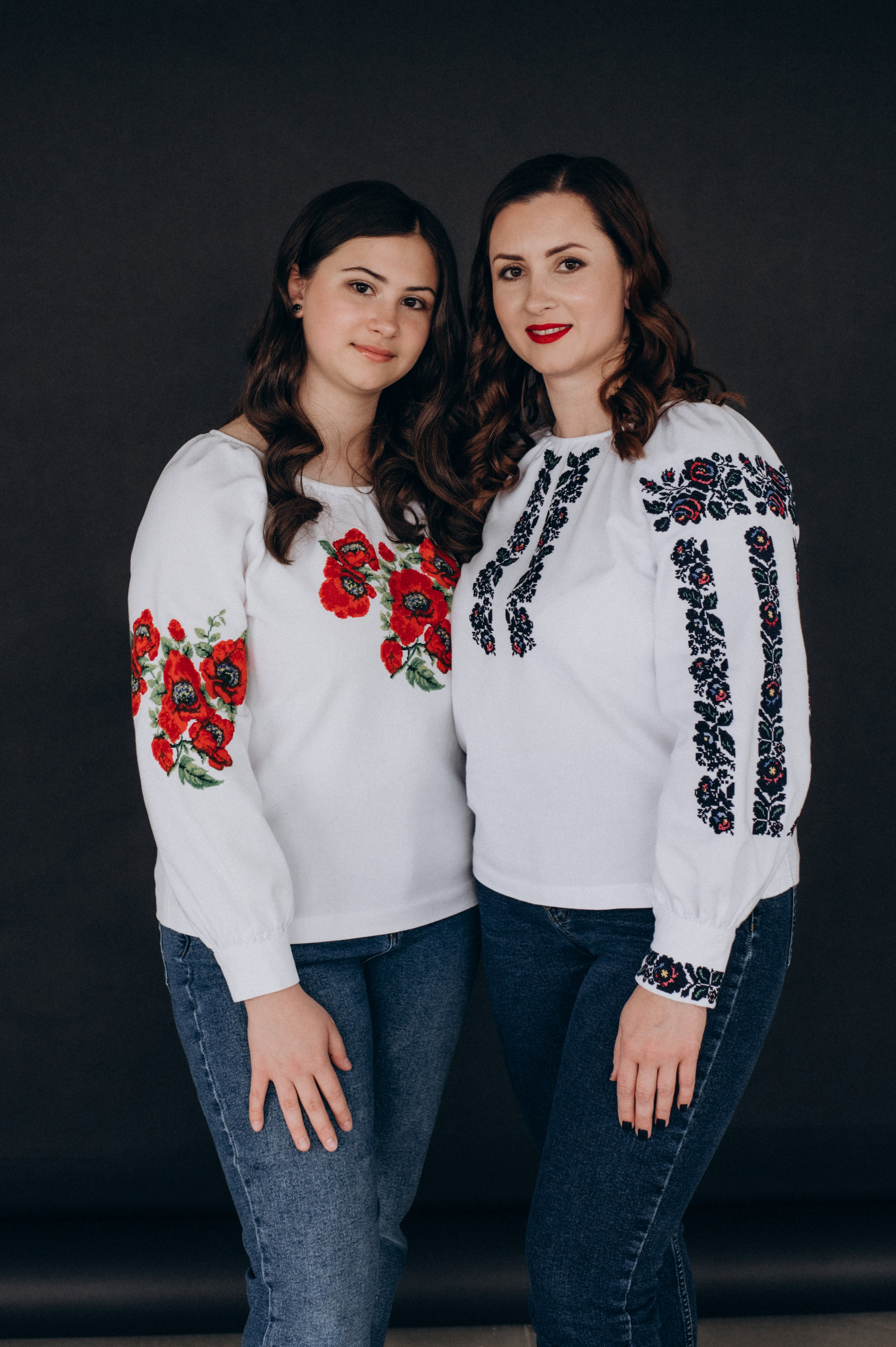 Сімейна фотосесія Тернопіль, сімейна зйомка у вишиванках, фотосесія Львів. Сімейний, дитячий та індивідуальний фотограф в м. Тернопіль, м. Львів